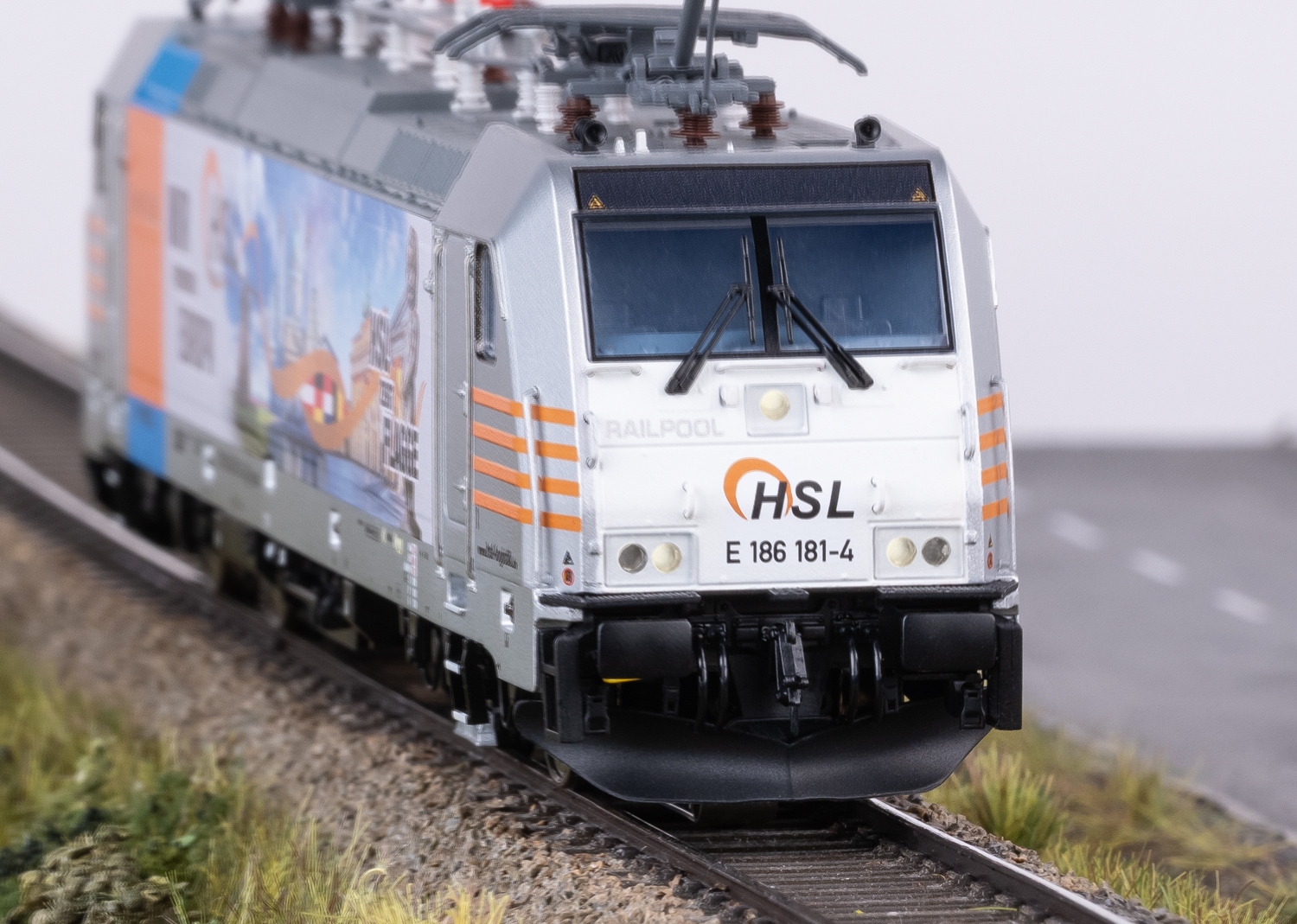 Märklin Elektrolokomotive »Baureihe 186 - 38803« mit Sound und Beleuchtung; Made in Europe