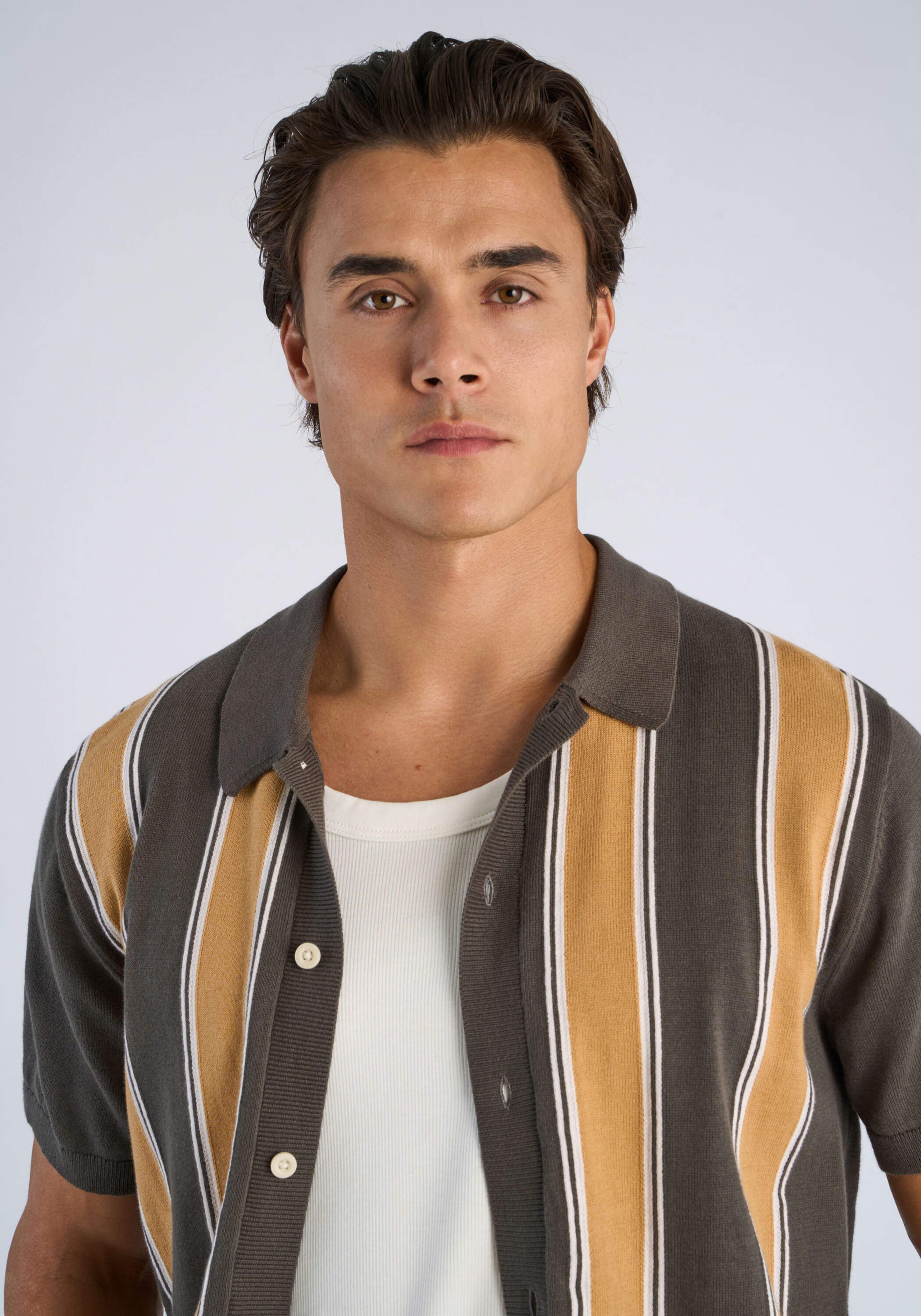 Thumbnail - LINDBERGH Strickcape "Cardigan Kurzarm Relaxed Fit"