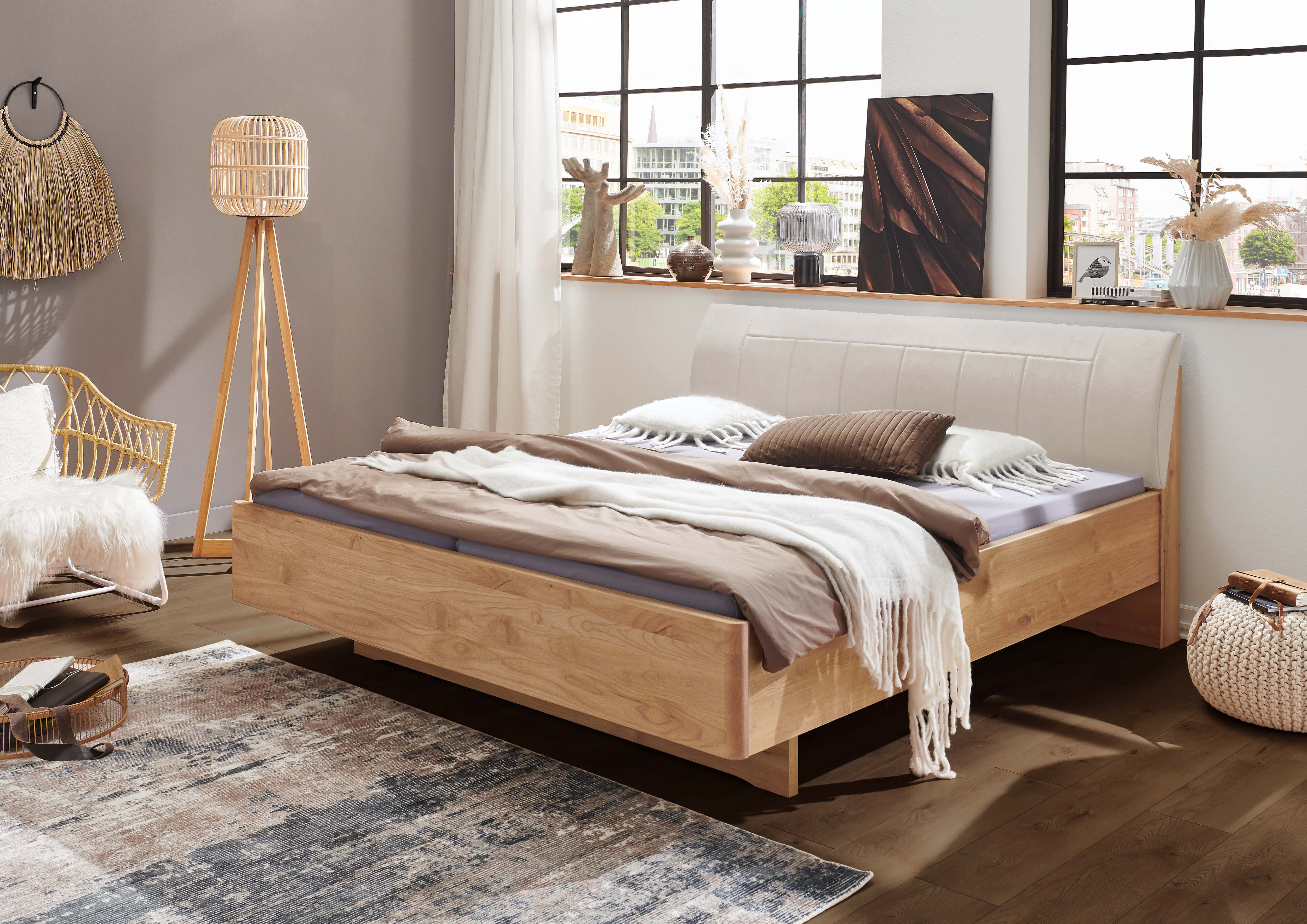 WIEMANN Holzbett "Cardiff, Bettgestell, Bettrahmen, teilmassiv, mit Polster günstig online kaufen
