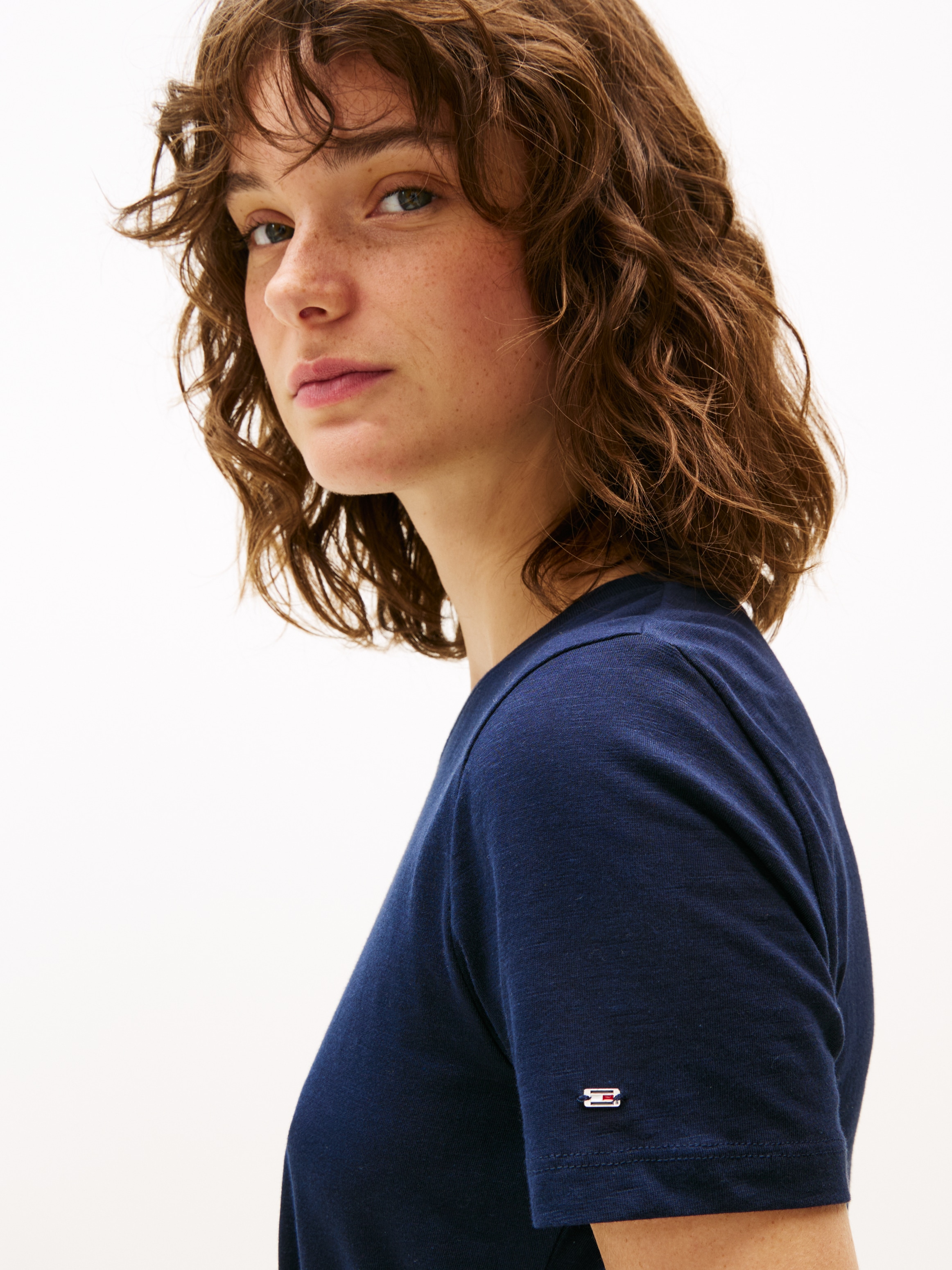Tommy Hilfiger T-Shirt »KNOT BOAT-NK SS TEE«, in asymmetrischer Form