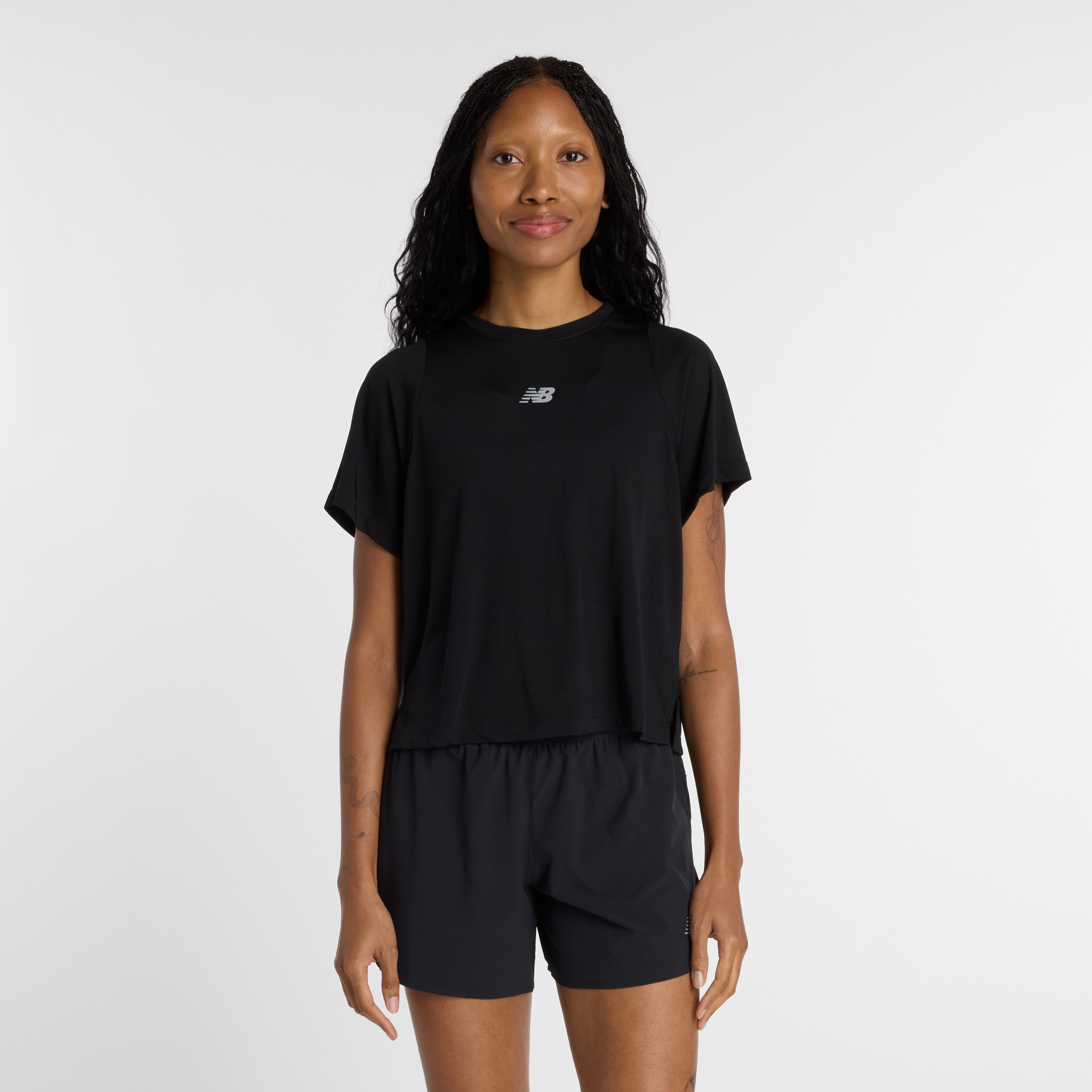 New Balance Funktionsshirt Kurzarmdesign, mit Rundhalsausschnitt, ohne Verschluss, aus Polyester