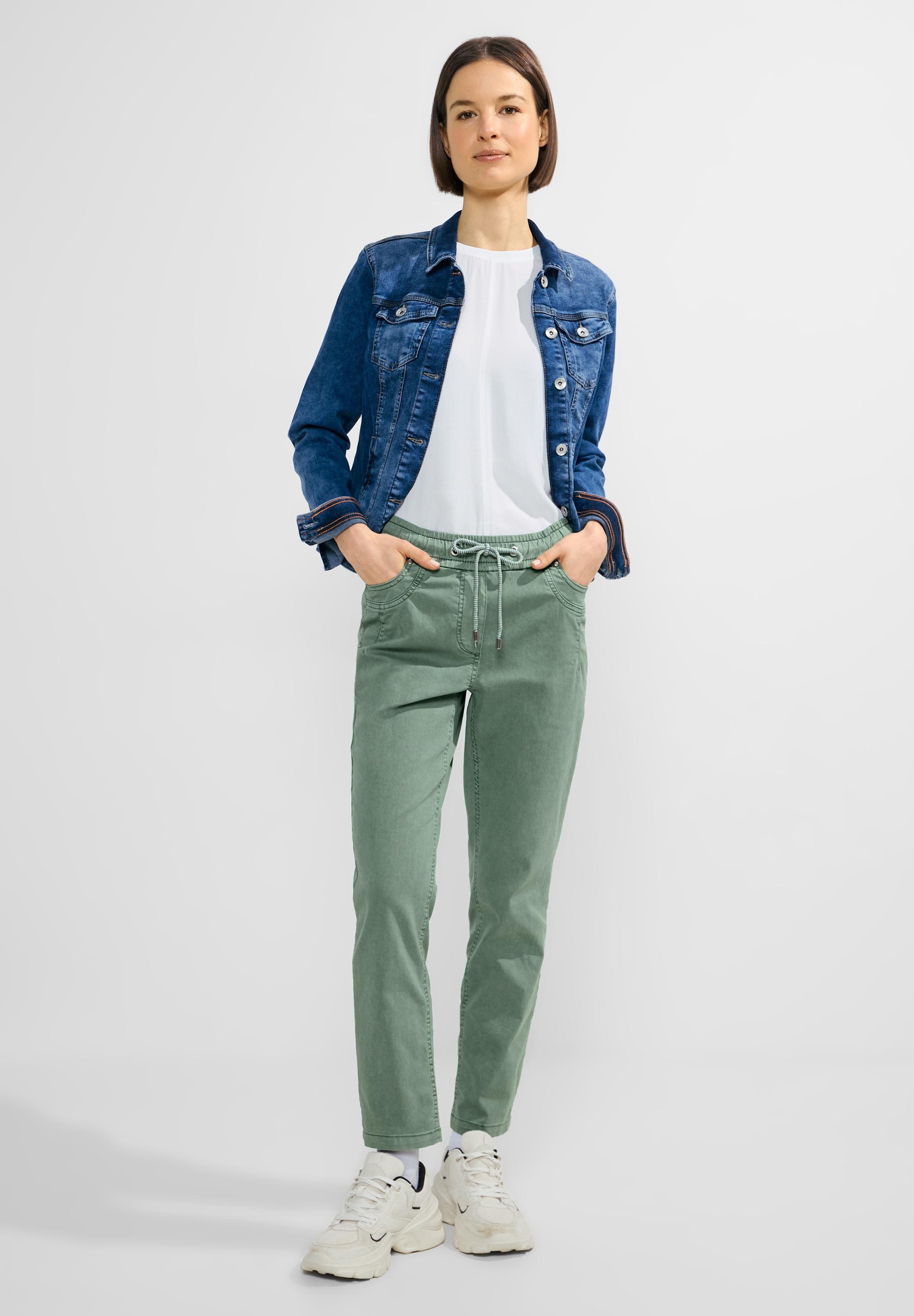 Cecil Jogger Pants, Middle Waist