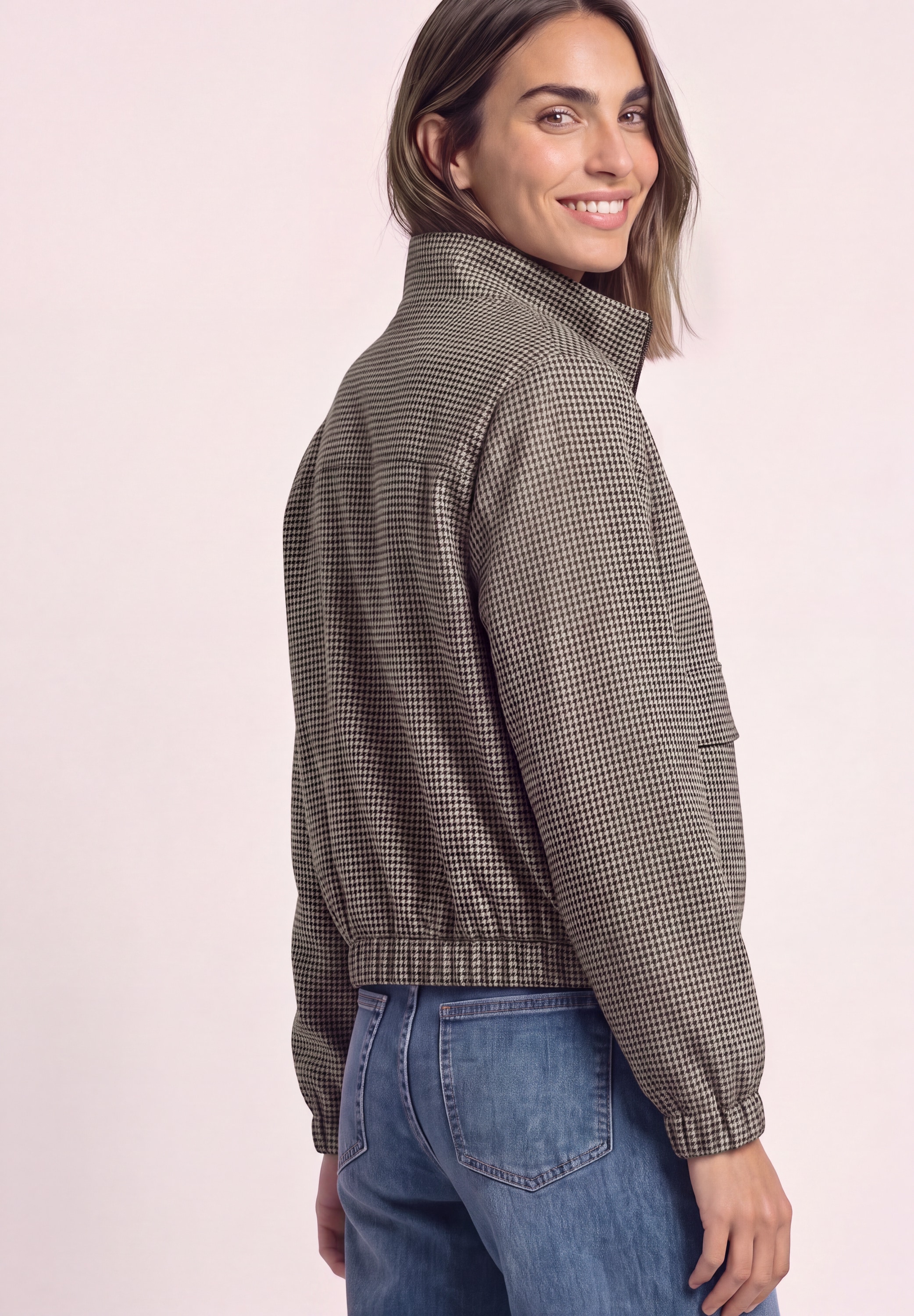 STREET ONE Kurzjacke ohne Kapuze mit aufgenähten Taschen