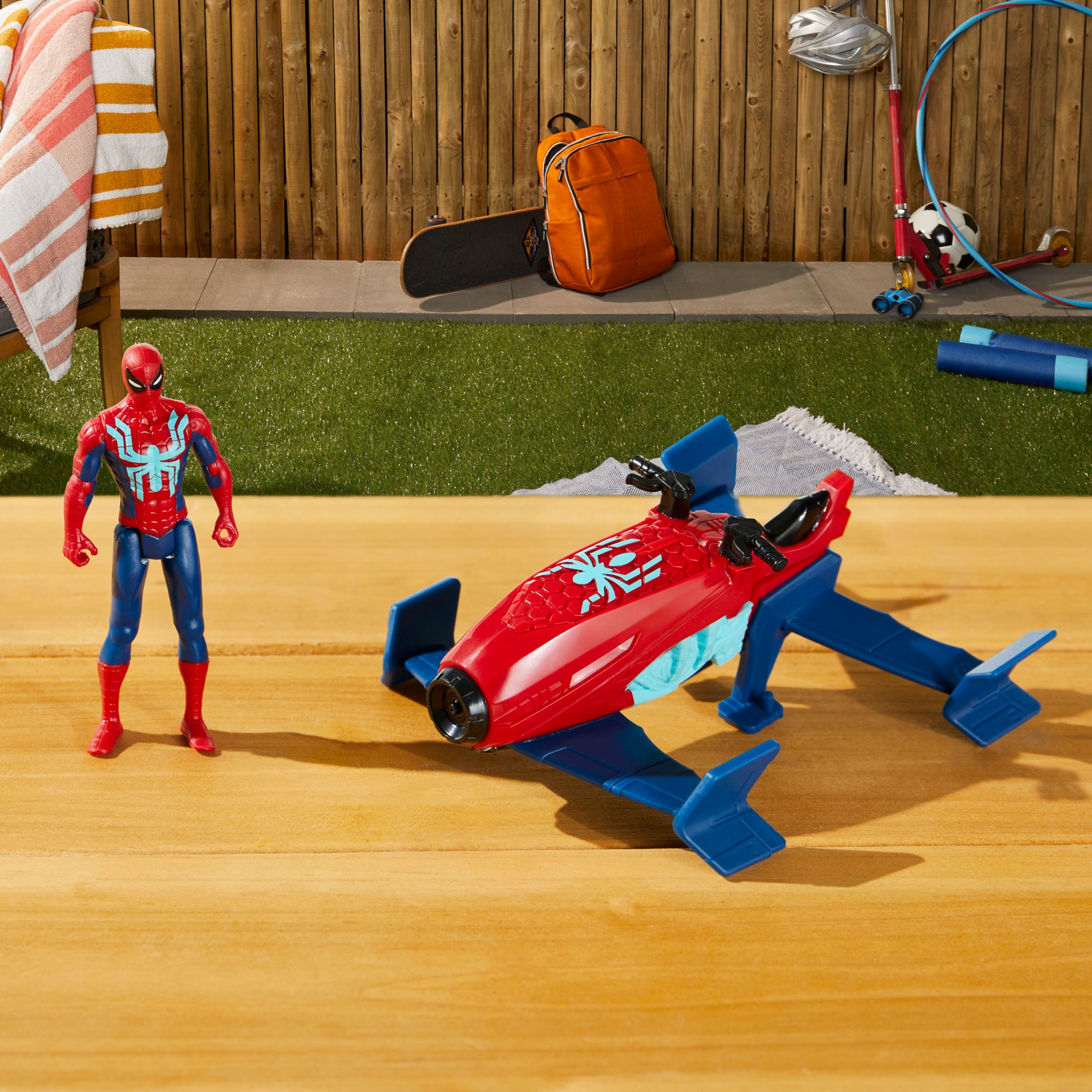 Hasbro Actionfigur »Marvel Spider-Man, Spider-Man Jet Splasher«, Spritzt Wasser