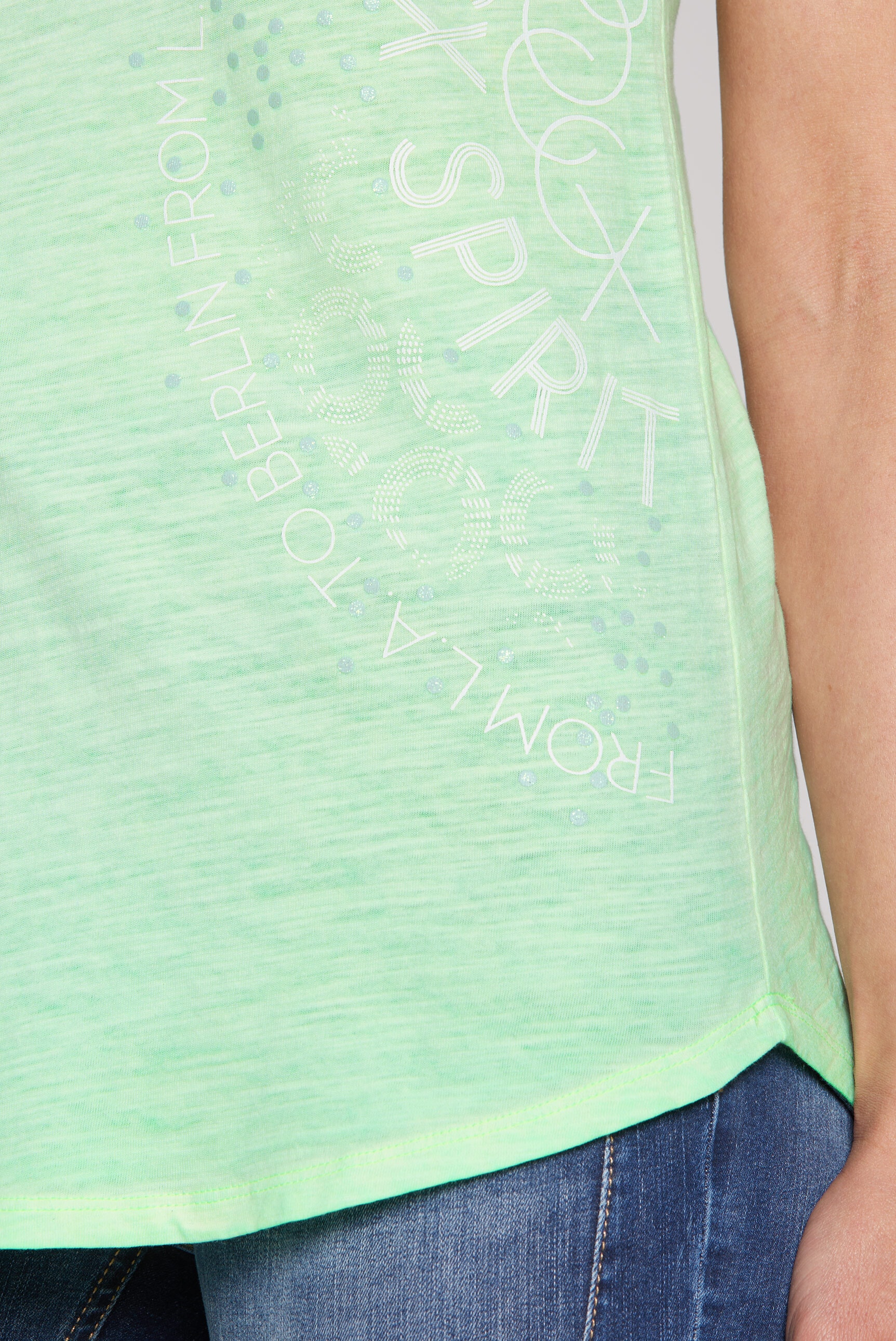 SOCCX V-Shirt, mit überschnittenen Schultern