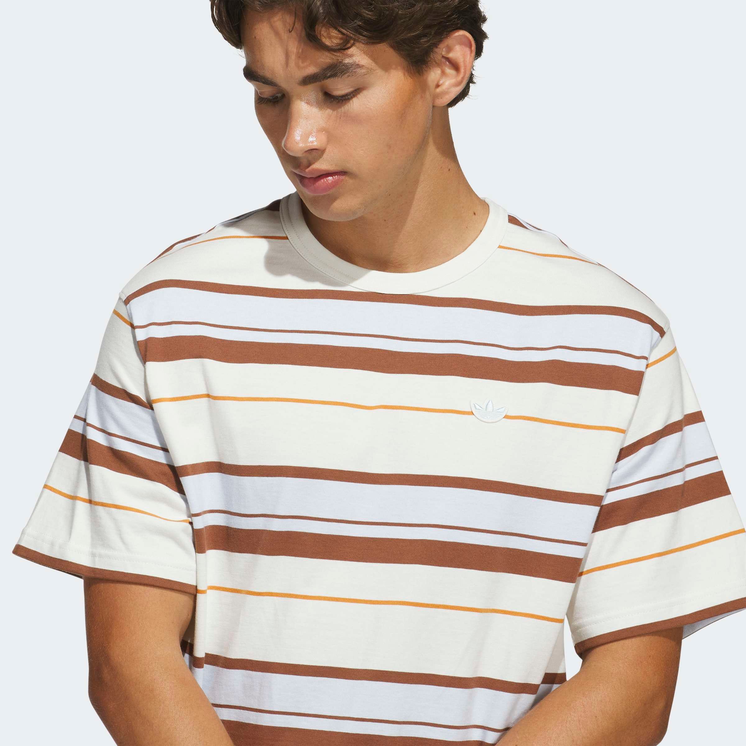 adidas Originals T-Shirt »STRIPED CREW NECK« mit klassischem Streifendesign, aus Baumwolle, lockere Passform