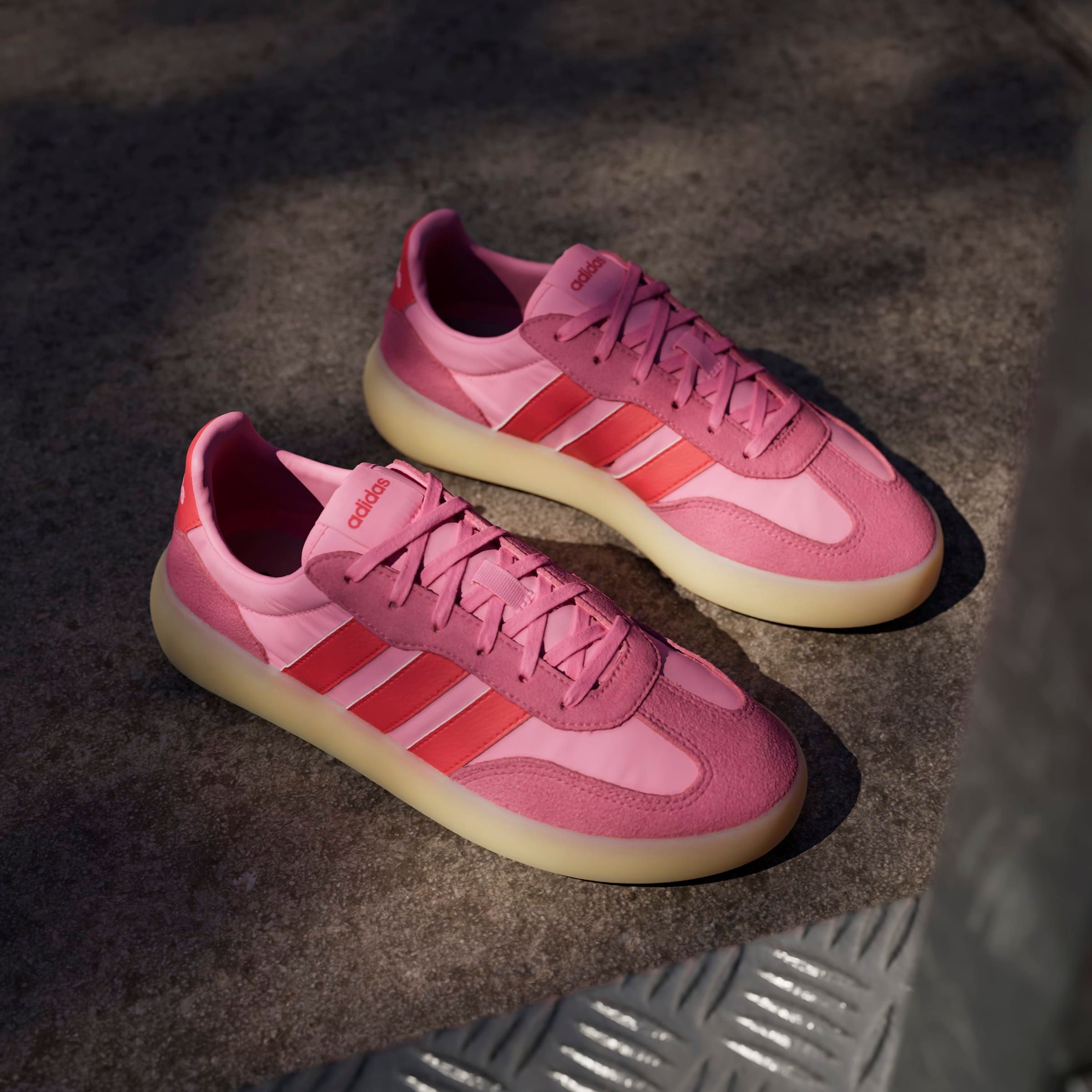 adidas Sportswear Sneaker »BARREDA DECODE«, Design auf den Spuren des adidas Handball Spezial