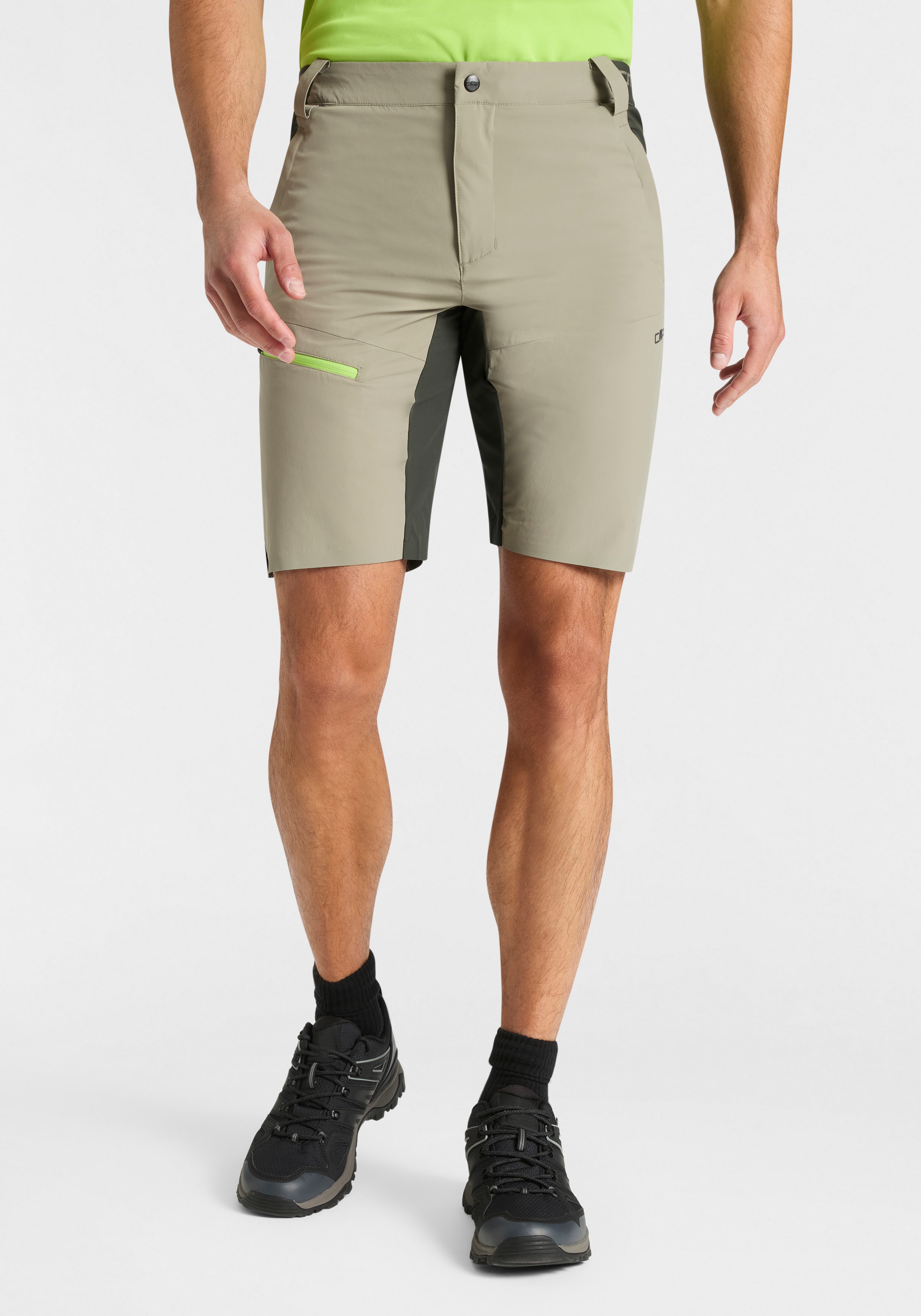 CMP Funktionsshorts mit Reißverschluss, sportlicher Stil, pflegeleicht