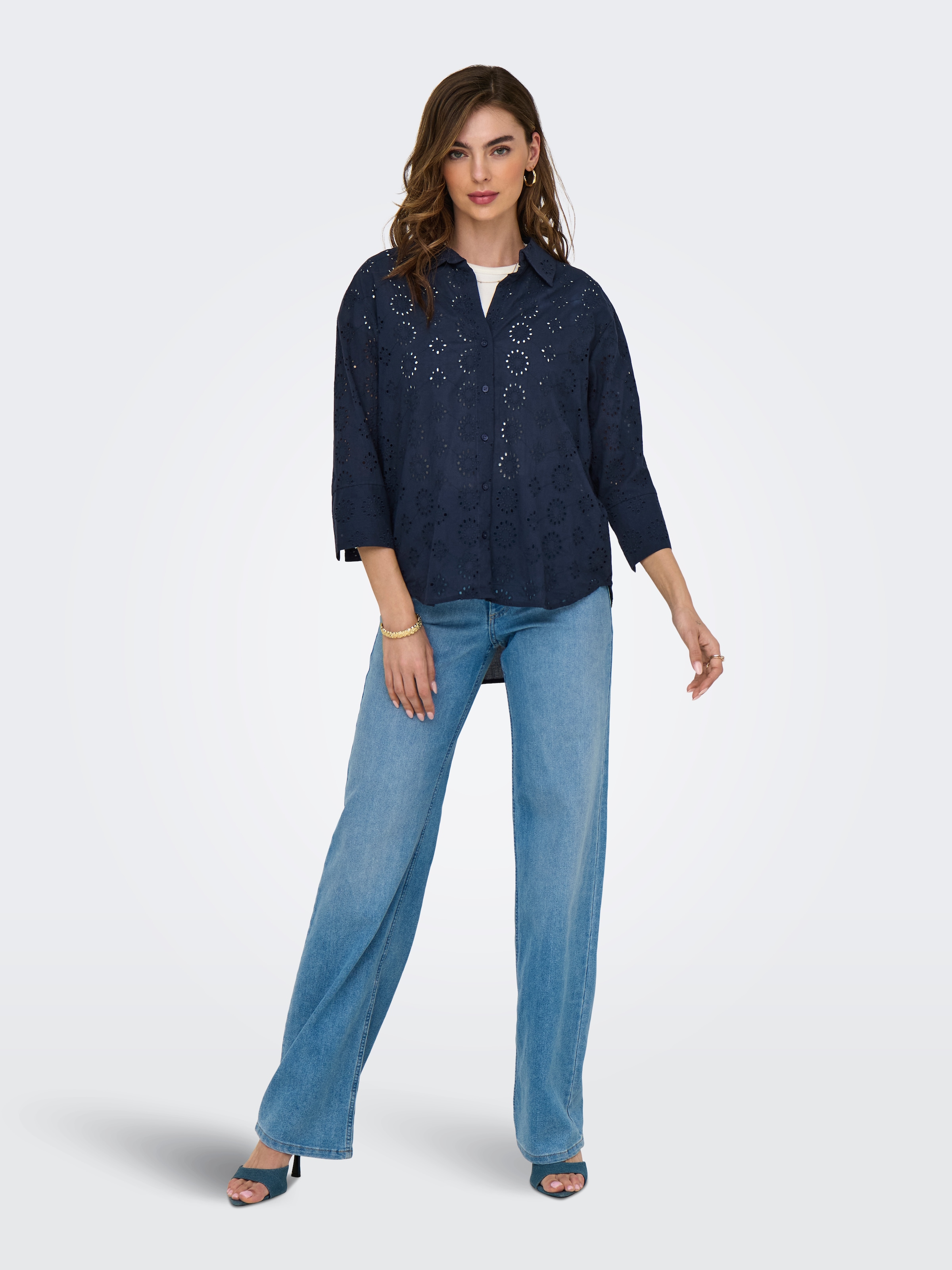 JDY Hemdbluse »JDYTALLIE 3/4 LONG SHIRT WVN NOOS«, mit Lochstickerei-Detail
