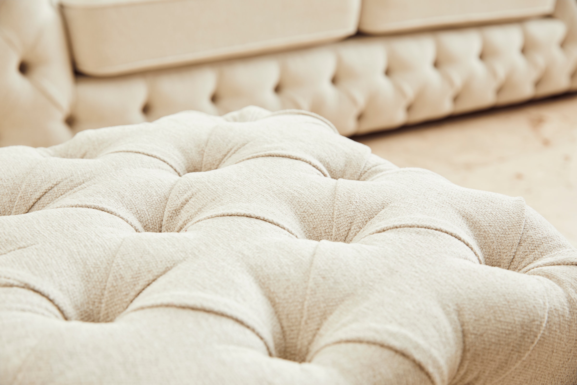 Guido Maria Kretschmer Home&Living Chesterfield-Sofa »Kalina«, mit klassischer Chesterfield-Knopfheftung