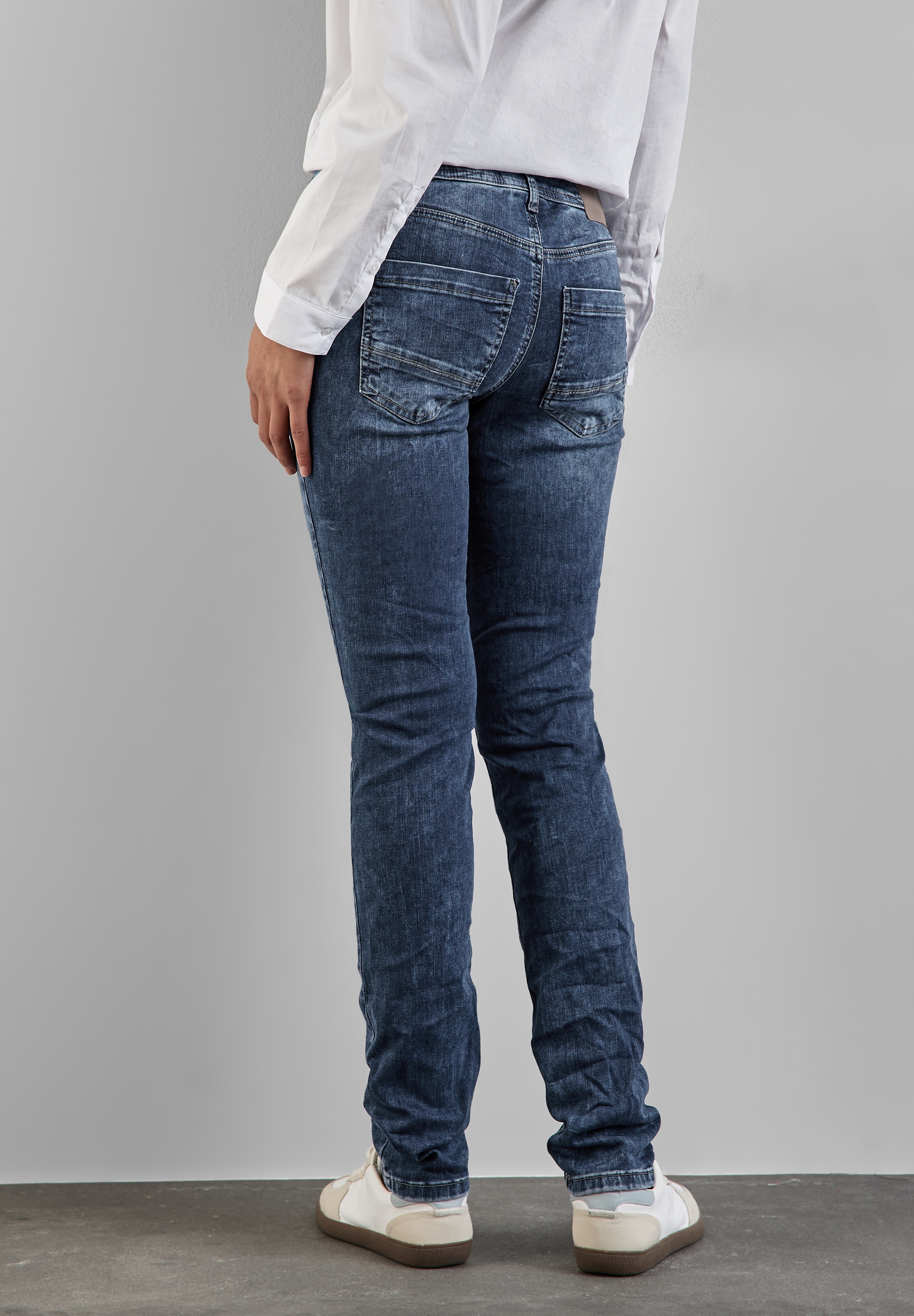 STREET ONE Gerade Jeans, Middle Waist günstig online kaufen