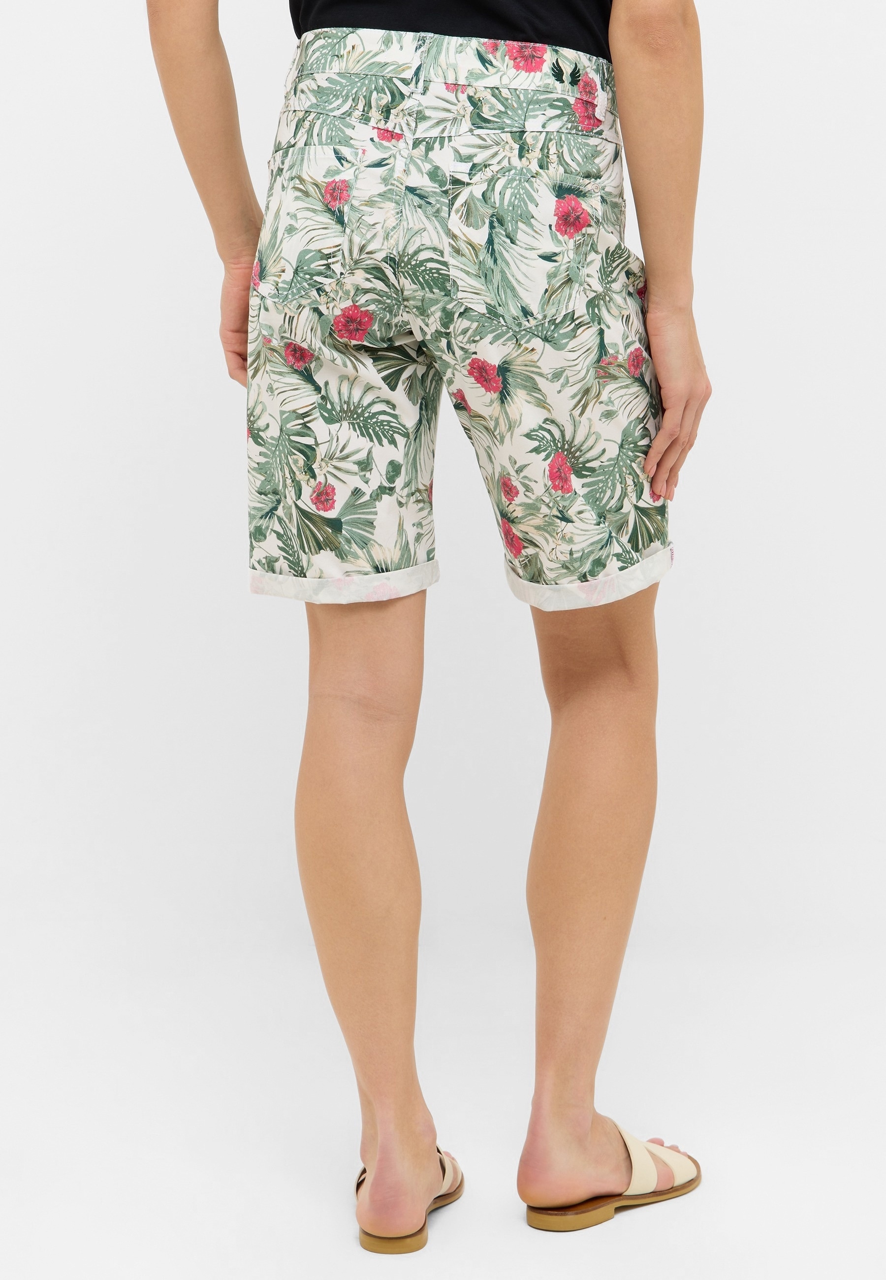 AENGELS Shorts »AENGELS Bermuda«