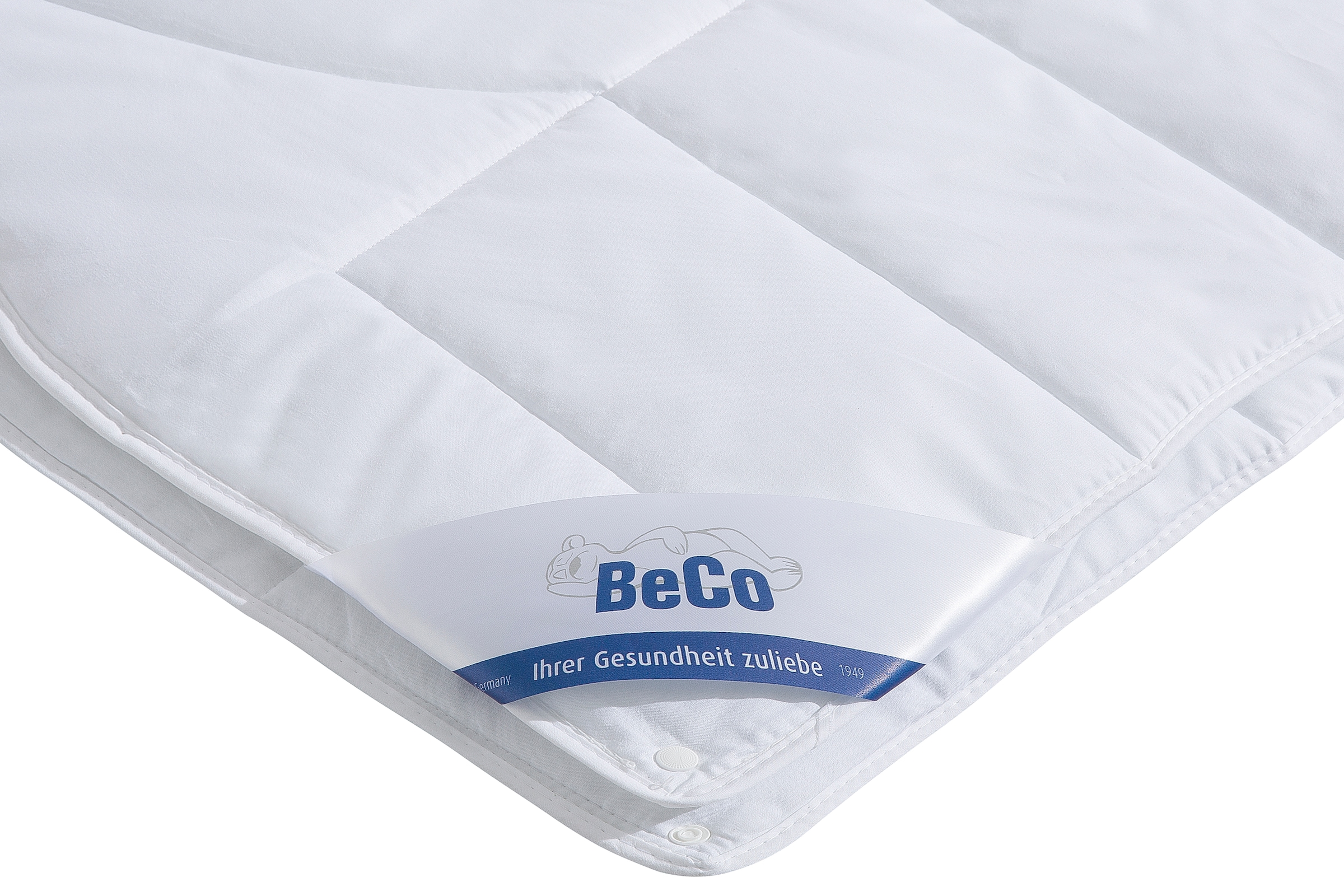 Beco Microfaserbettdecke »Medibett, Bettdecken für Sommer und Winter, zwei Bezugsvarianten«, 4-Jahreszeiten, Füllung 100% Polyester, Bezug 100% Baumwolle, (1 St.), Bettdecke 135x200 cm, allergiker geeignet (Hausstauballergiker)