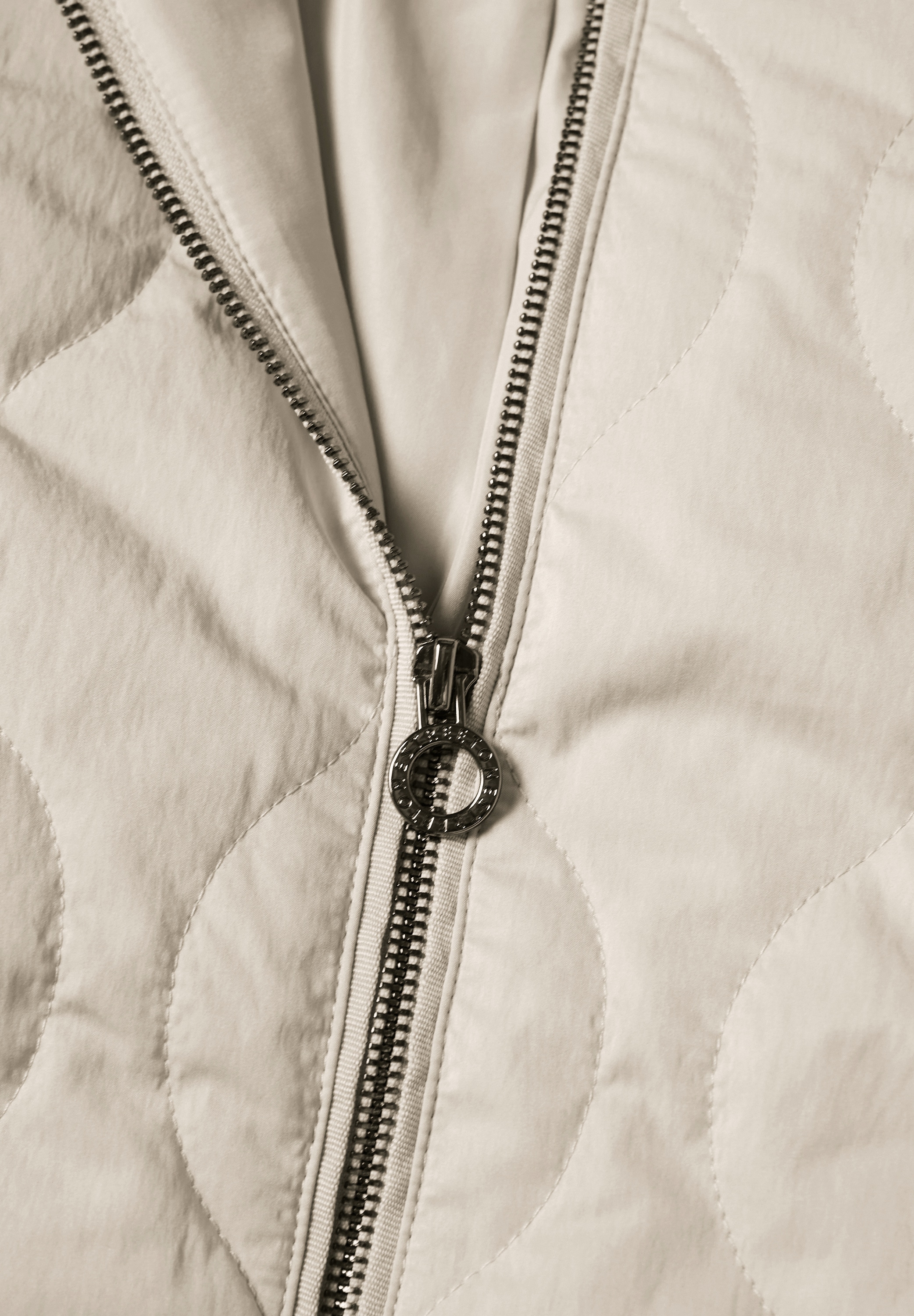 STREET ONE Steppjacke ohne Kapuze mit moderner Steppung