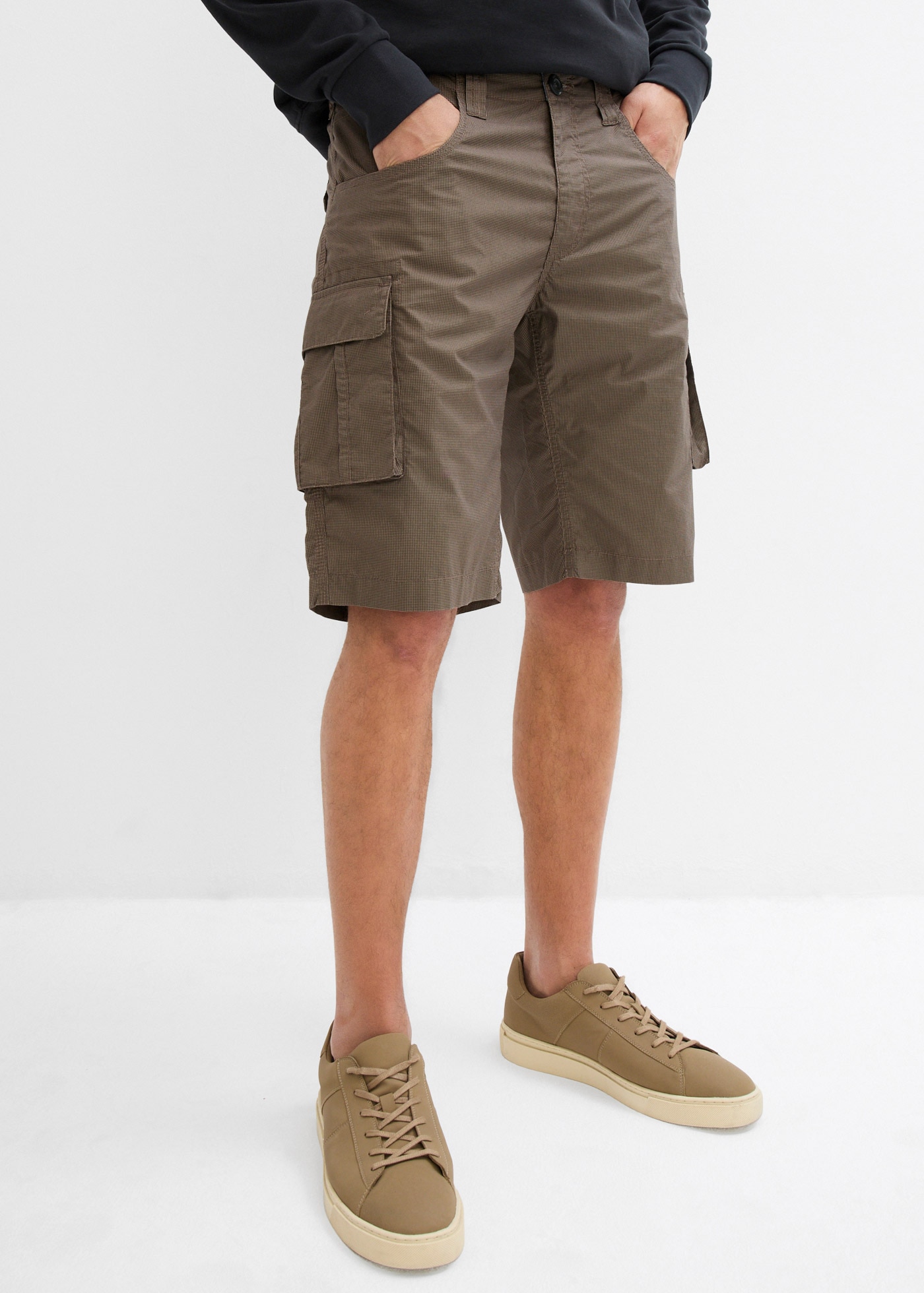 bonprix aus Baumwolle, Relaxed Fit, mit Minimalmuster, im Casual Stil