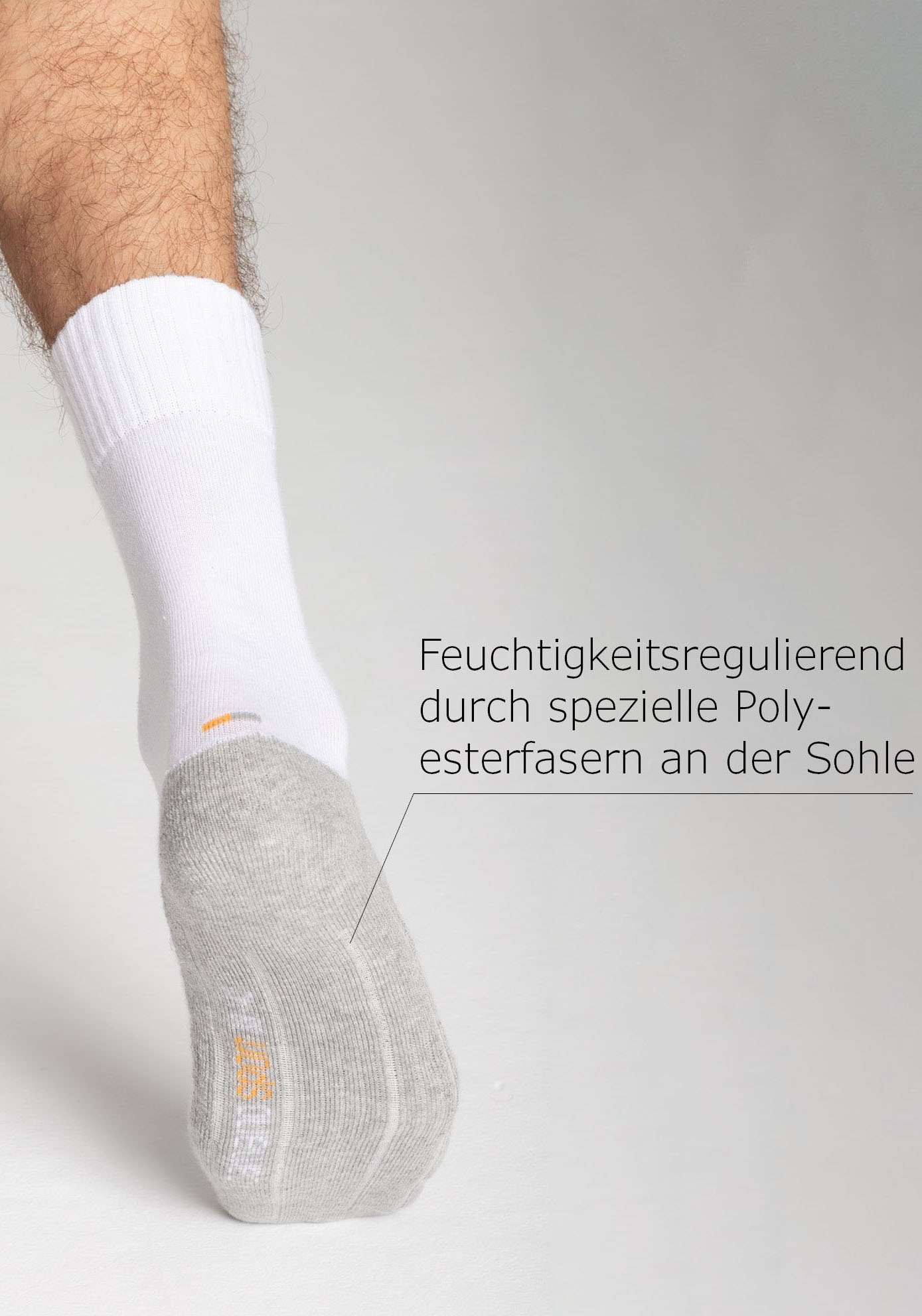 Camano Sportsocken »function«, (4 Paar), mit feuchtigkeitsregulierendem Material