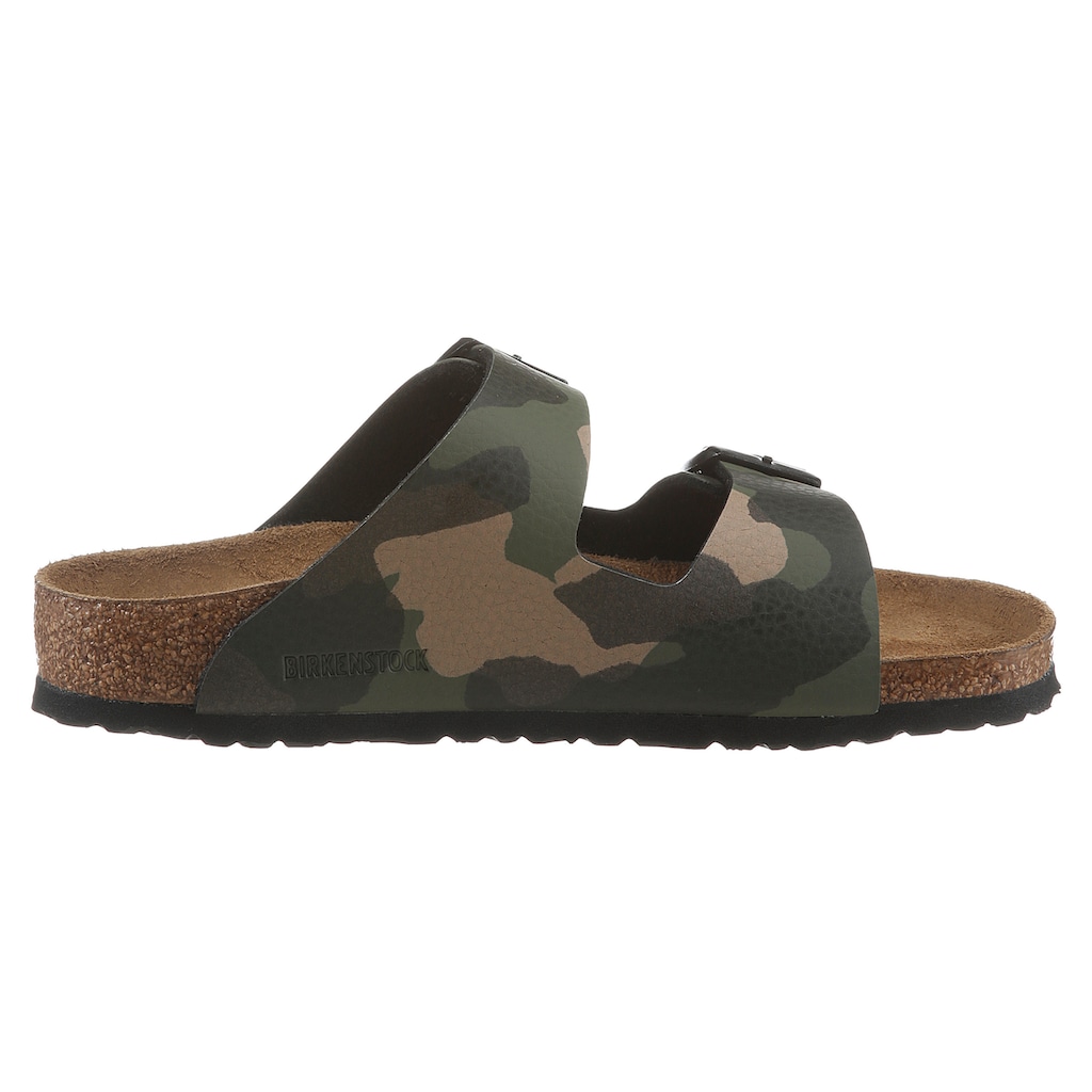 Birkenstock Pantolette »Arizona Kids desert soil camo«, mit zwei verstellbaren Schnallen