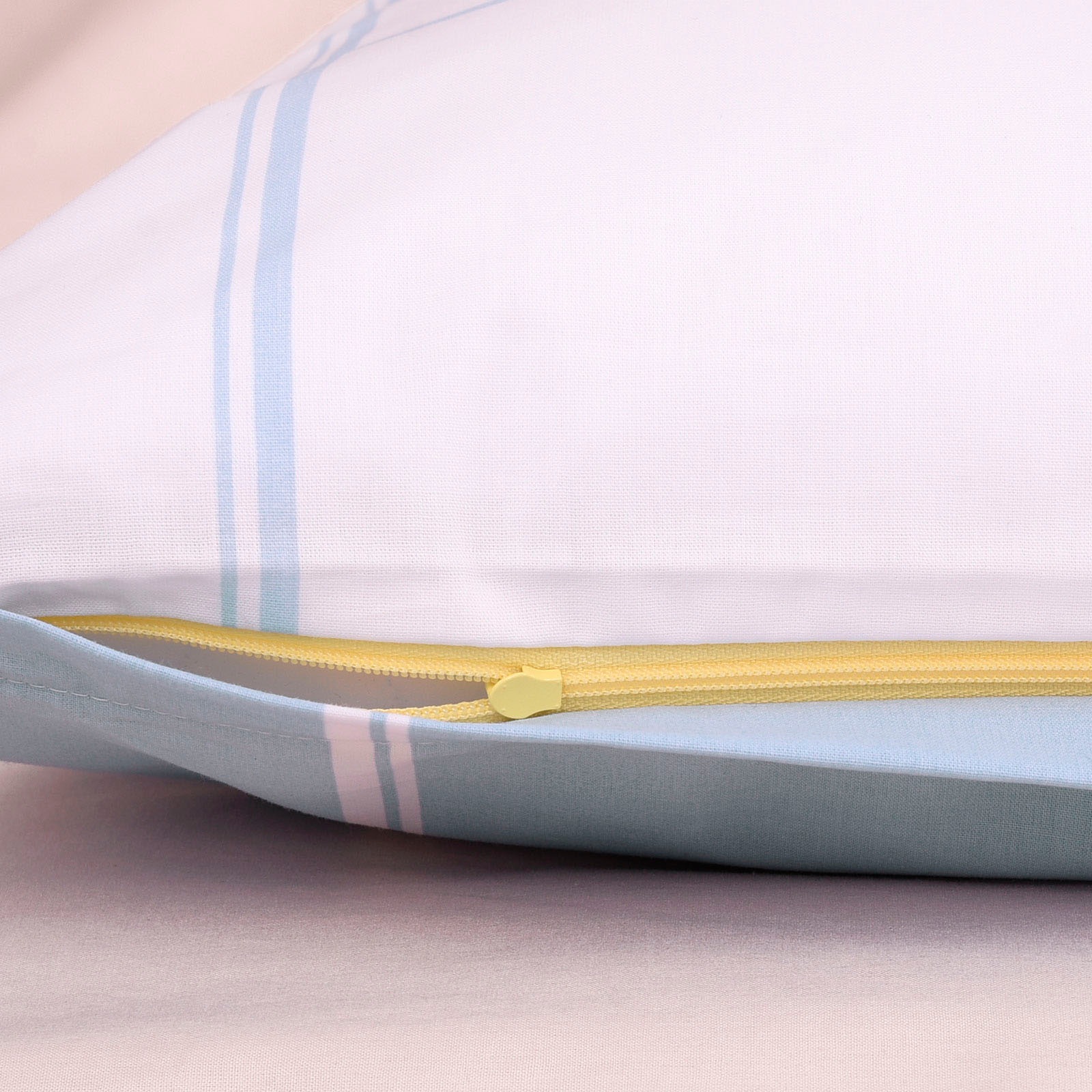 Thumbnail - TOM TAILOR HOME Bettwäsche "LARGE CHECK in Gr. 135x200cm oder 155x220cm" 2 Stk. tlg. new bedroom, gewebtes Label