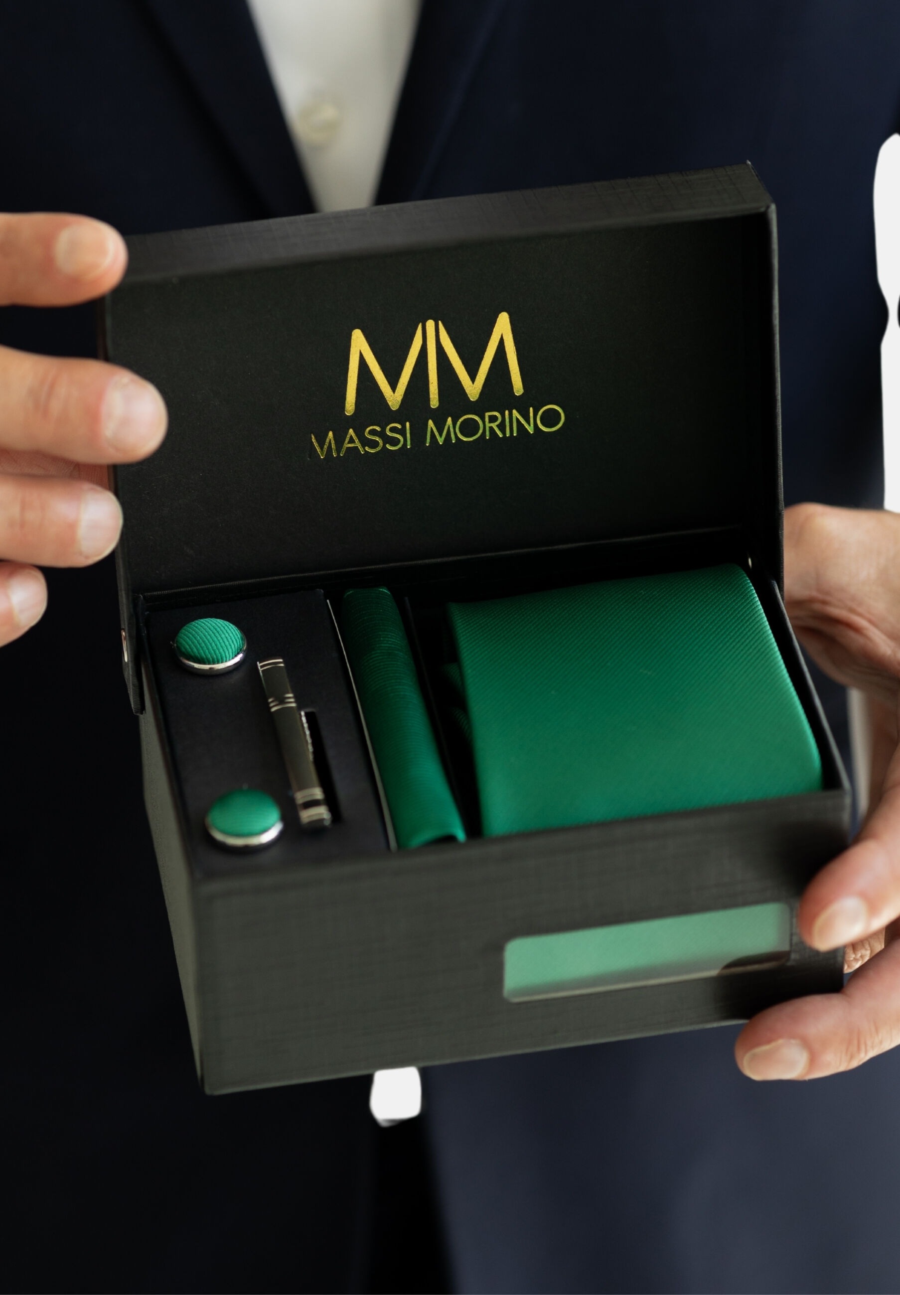 Massi Morino Krawatte »Massi Morino Krawatten-Set« mit Einstecktuch, Manschettenknöpfen und Krawattenklammer