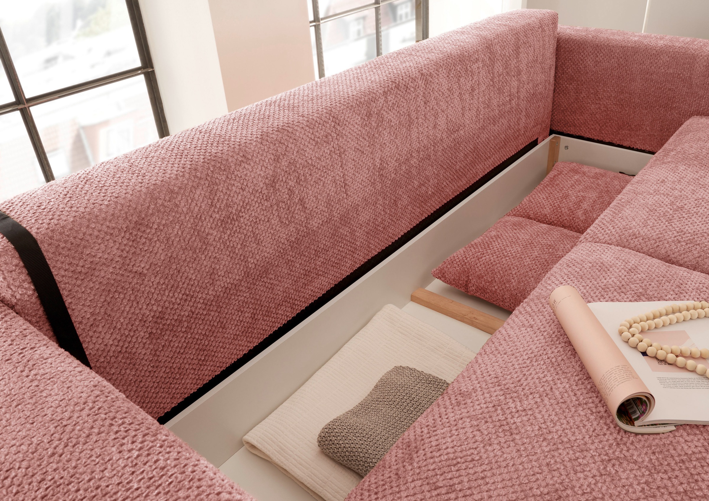 ED EXCITING DESIGN Schlafsofa »Bullet«, mit Bettkasten & 2 Zierkissen