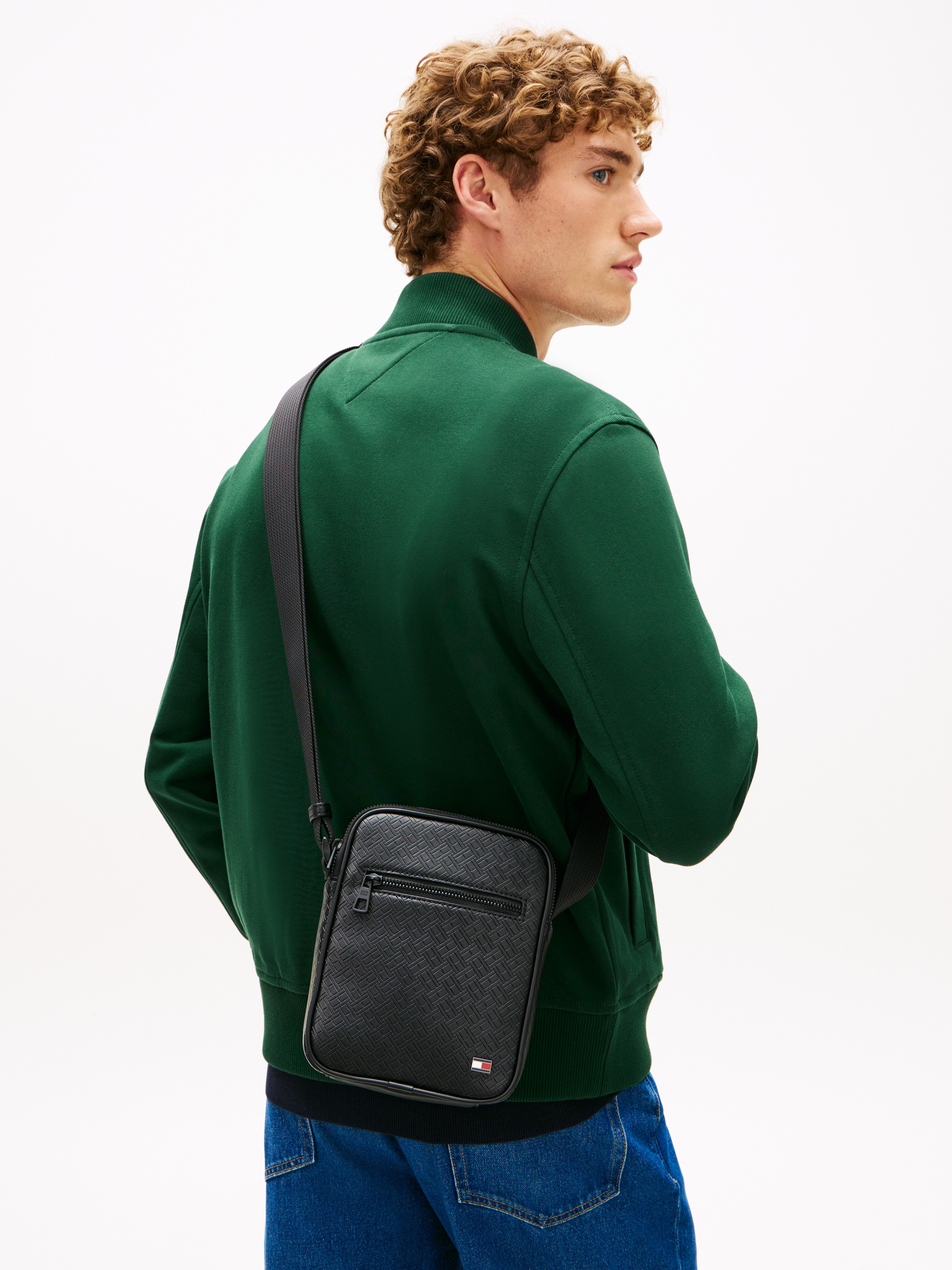 Tommy Hilfiger Umhängetasche »TH EMBOSSED FLAG MINI REPORTER« Unisex Mini-Bag, Schultertasche, Cross-Body Bag mit Allover-Muster TH