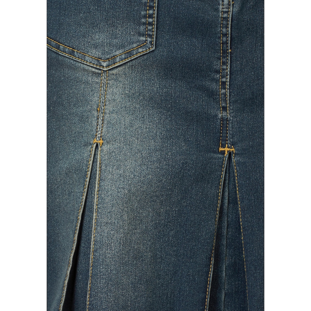 Aniston CASUAL Jeansrock, mit eingelegten Falten