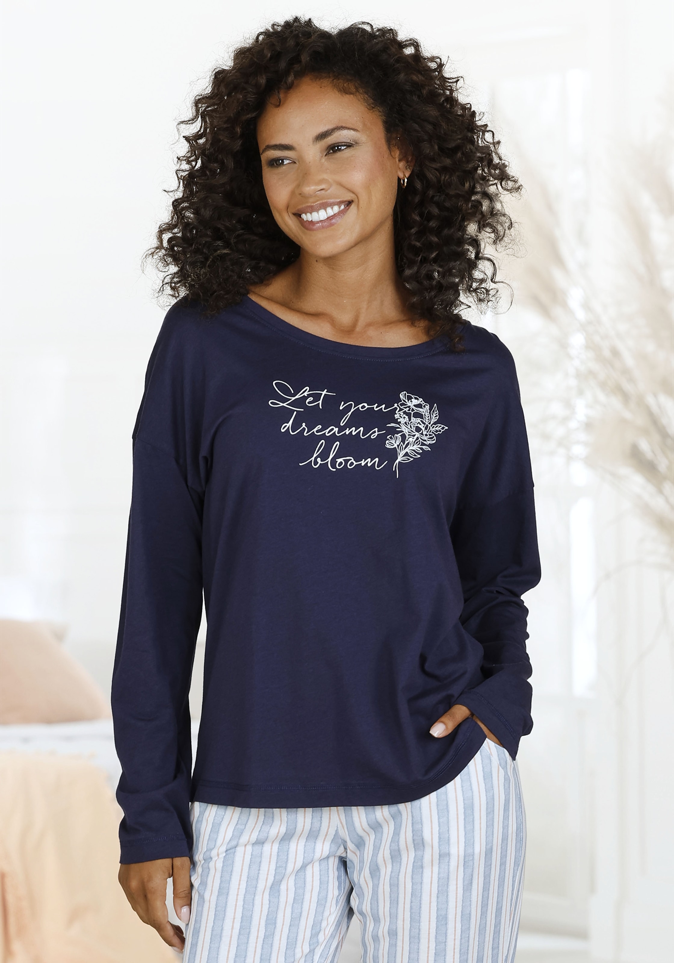 Vivance Dreams Pyjamaoberteil 1-teilig, mit Frontdruck günstig online kaufen