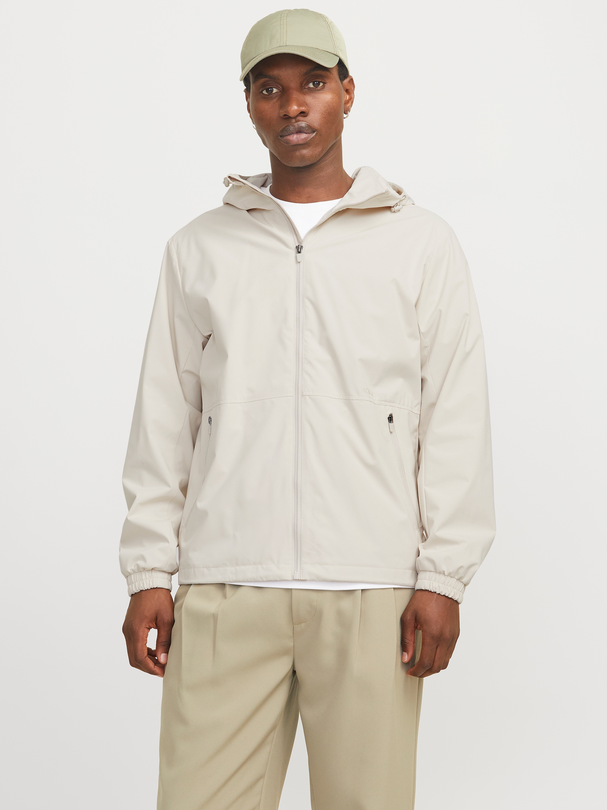 Jack & Jones Outdoorjacke "JJEURBAN Jacke mit Kapuze, elastischem Bund und günstig online kaufen