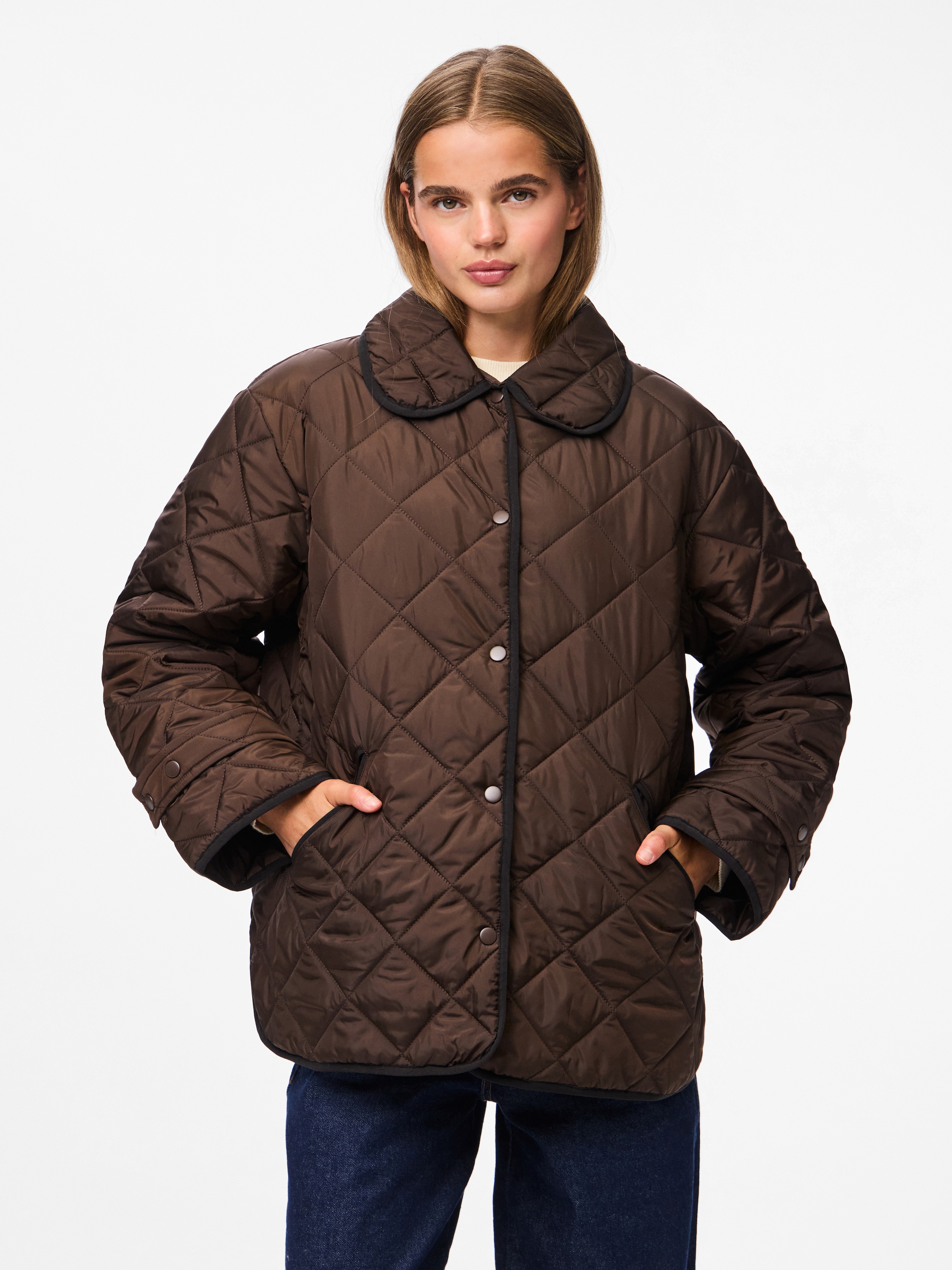 pieces Steppjacke "PCEMILY SHORT QUILTED JACKET NOOS BC" Kunstfaser