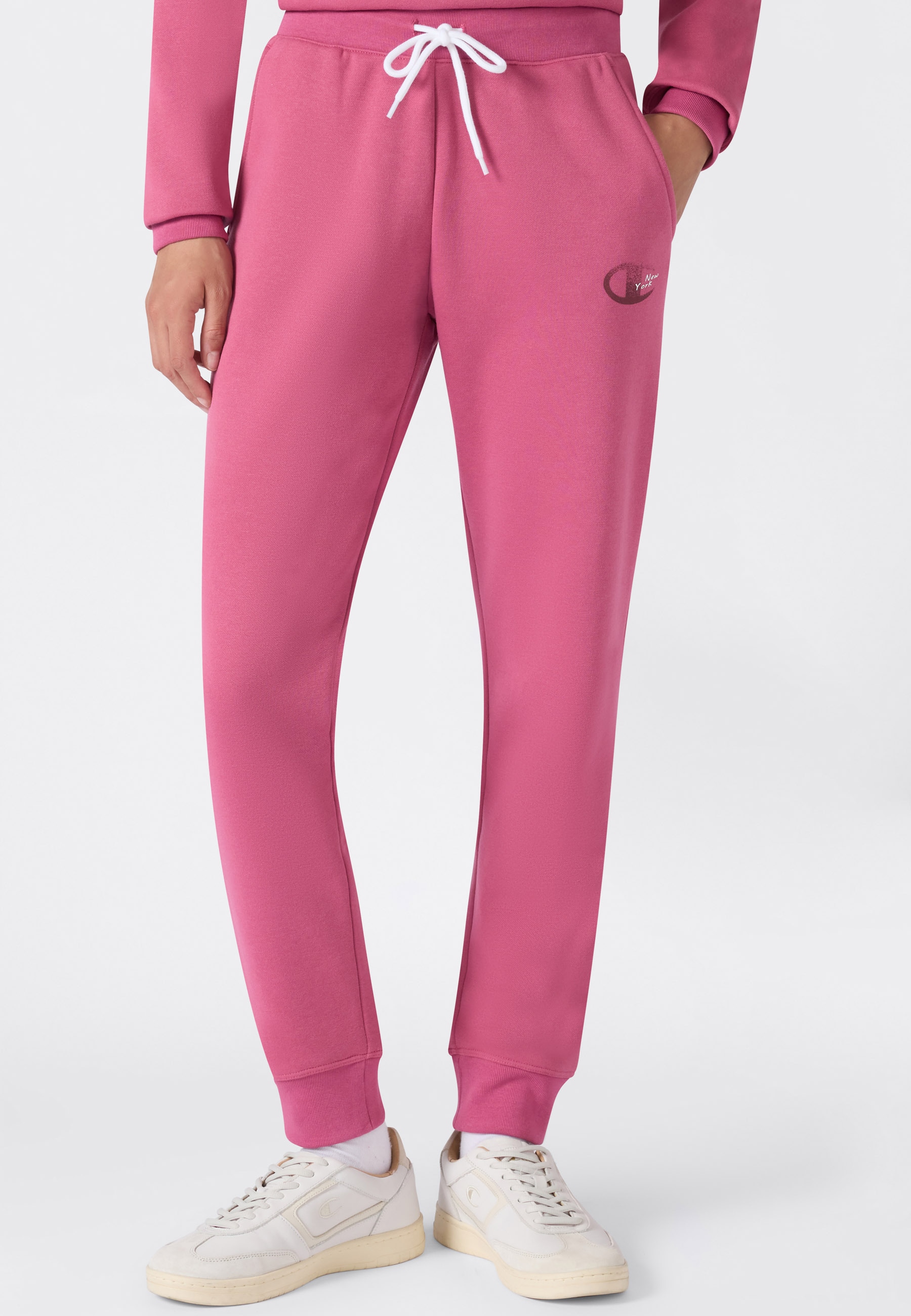 Champion Jogginghose "SPORTWEAR JOGGERS Slim Fit" im Slim Fit, formstabile Qualität, aus Baumwolle und Polyester