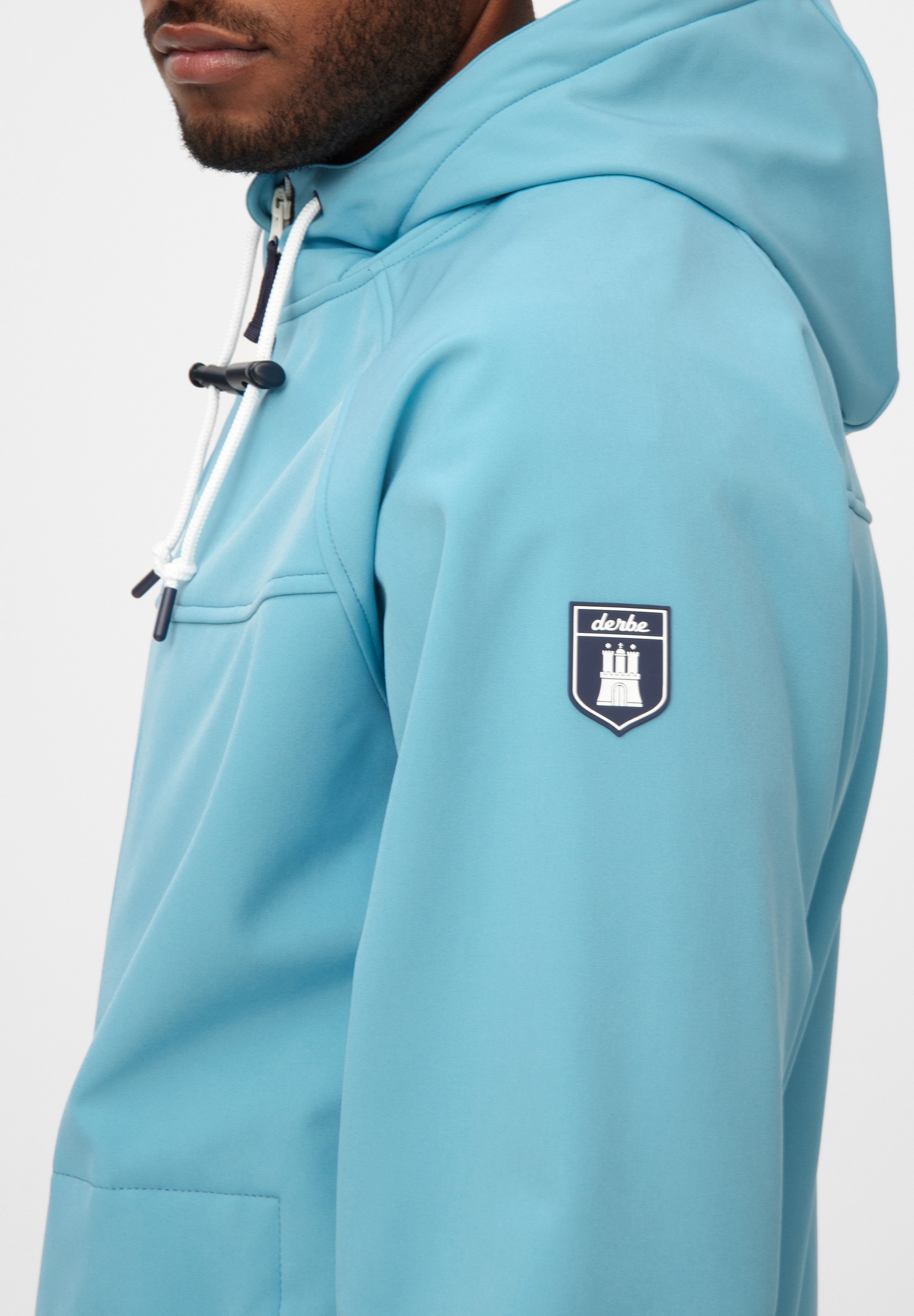 Derbe Softshelljacke »Isleby«, mit Kapuze, Wasserabweisend, winddicht, atmungsaktiv, wärmendes Fleece innen