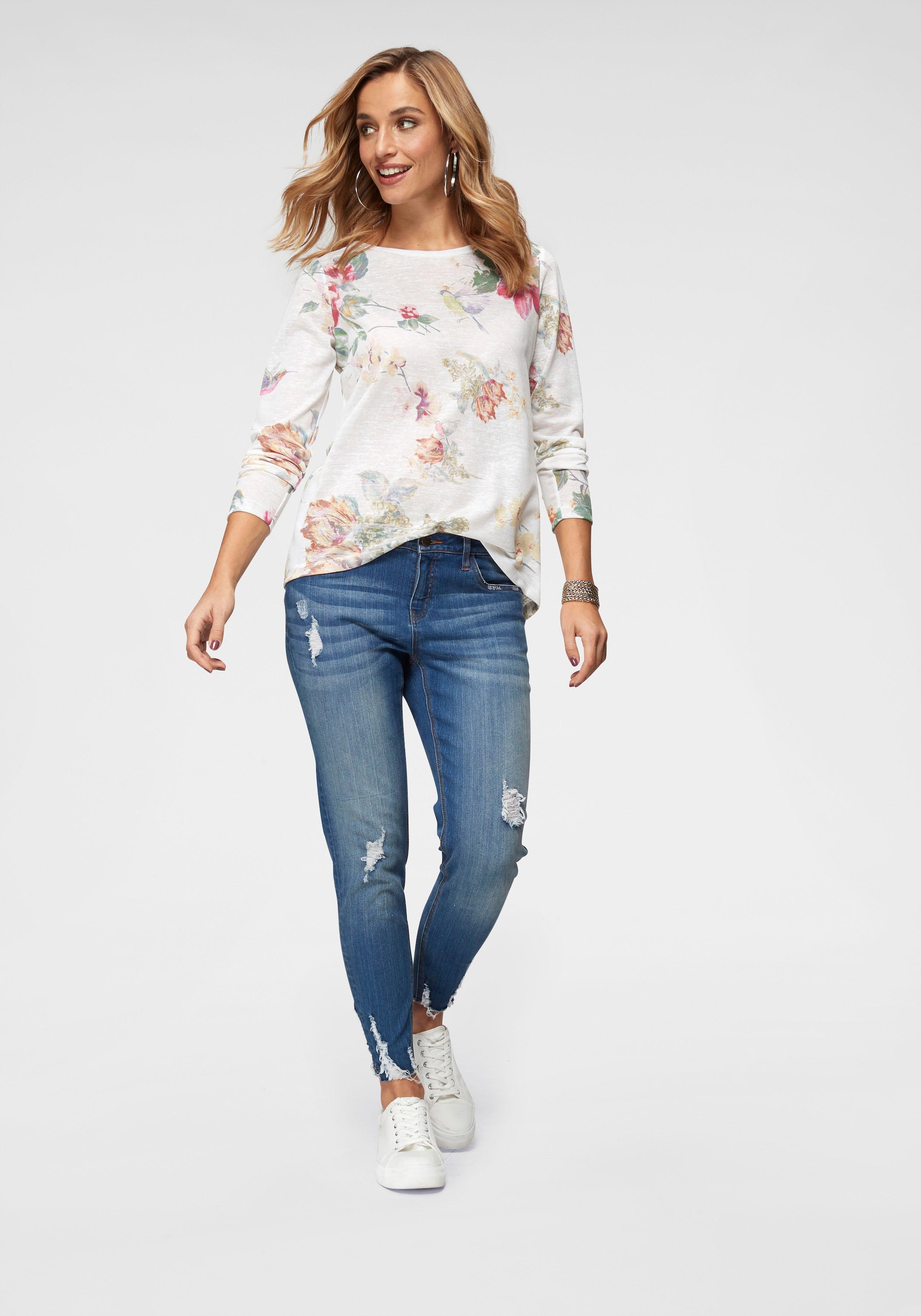 großflächigem bestellen | Aniston CASUAL Langarmshirt, mit Vögeln Blumendruck für und BAUR