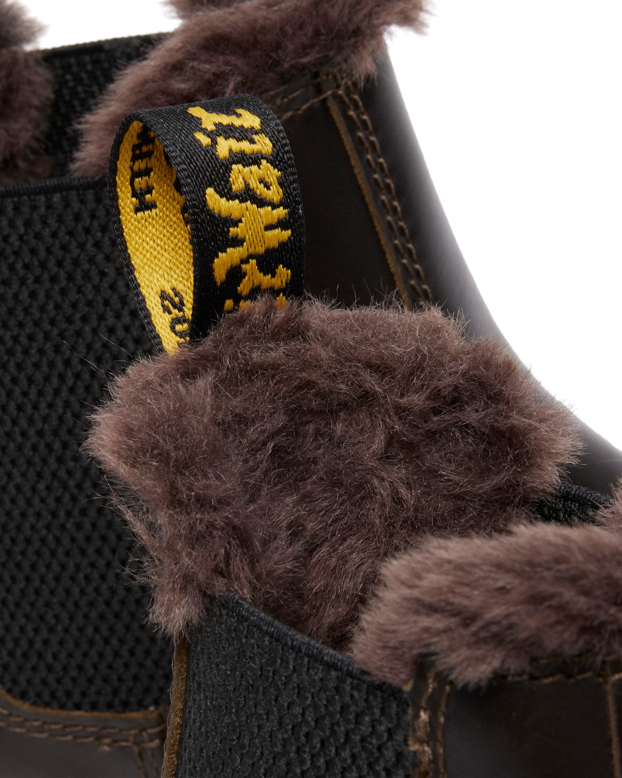 DR. MARTENS Chelseaboots »2976 Leonore«, Winterboots, Stiefelette mit kuscheligem Warmfutter