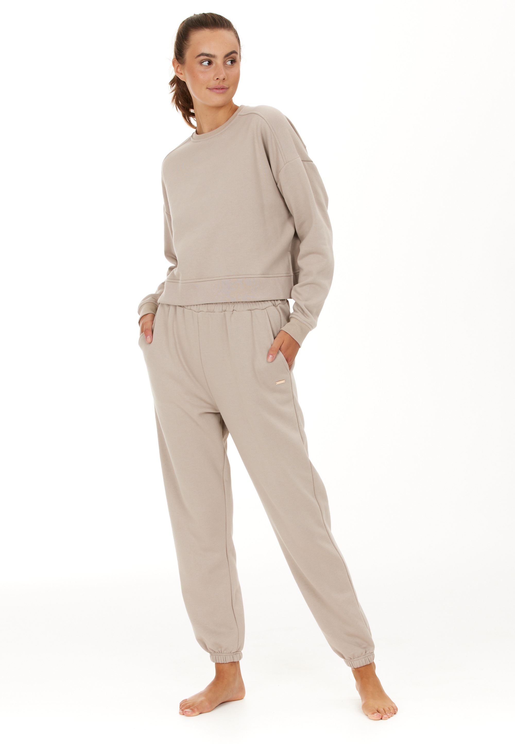 ATHLECIA Sweatshirt »Aya«, mit angenehm weichem Tragekomfort