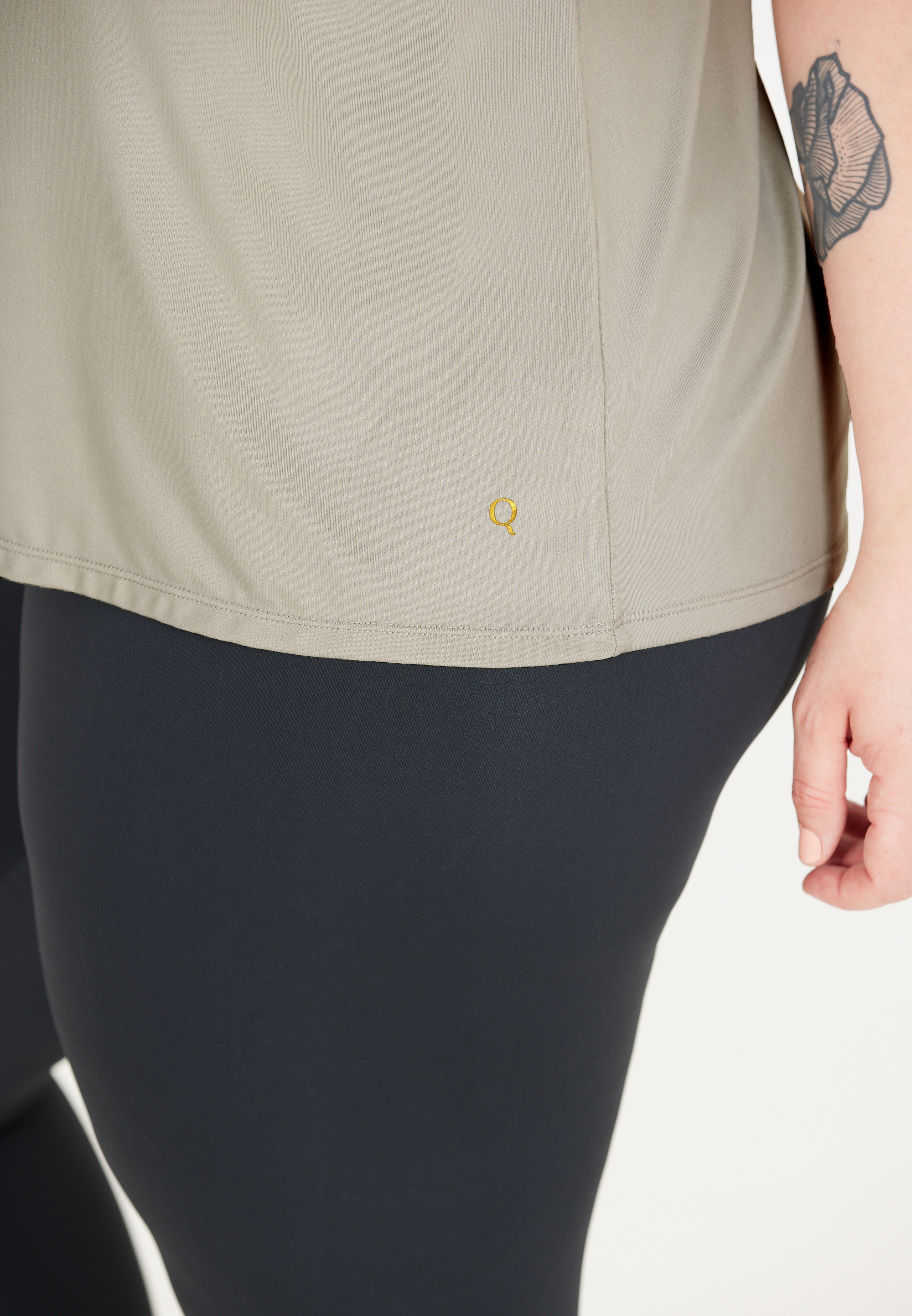 Q by Endurance Funktionsshirt »Jenirei«, (1 tlg.), mit atmungsaktivem Recycling-Polyester