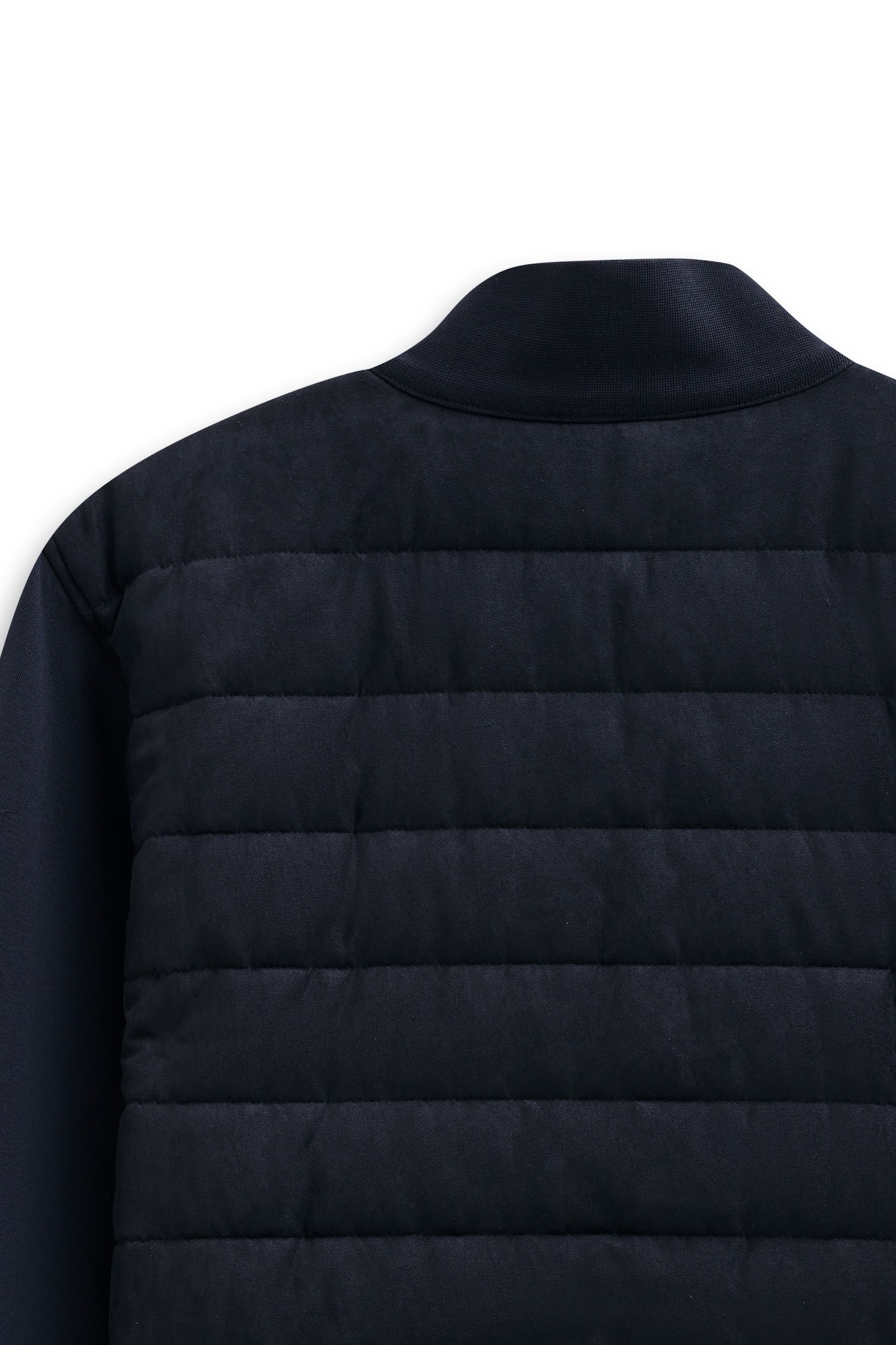 bugatti Sweatjacke »Regular Fit«, mit Quersteppung aus einem Baumwollmix