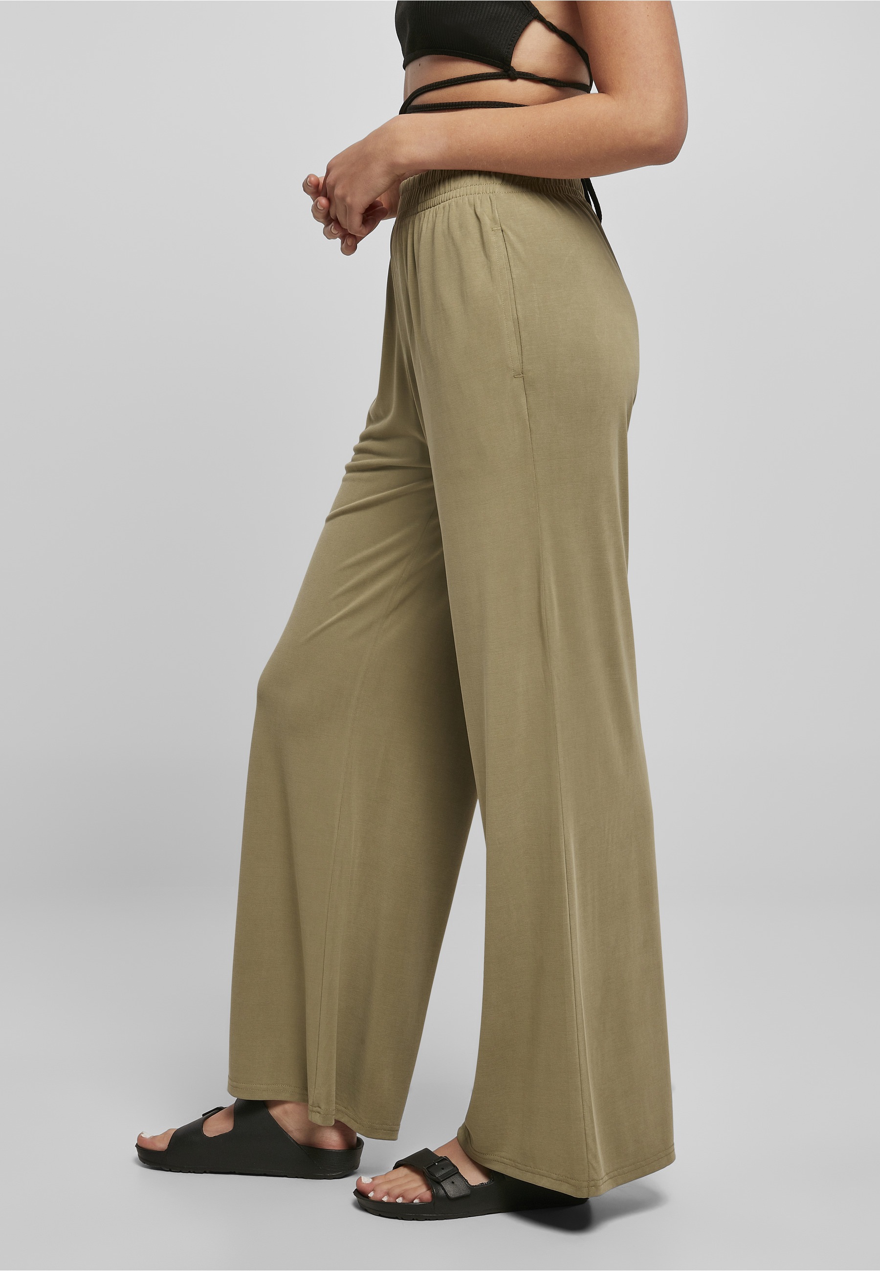 URBAN CLASSICS Stoffhose »Urban Classics Damen Ladies Modal Wide Leg Pants«