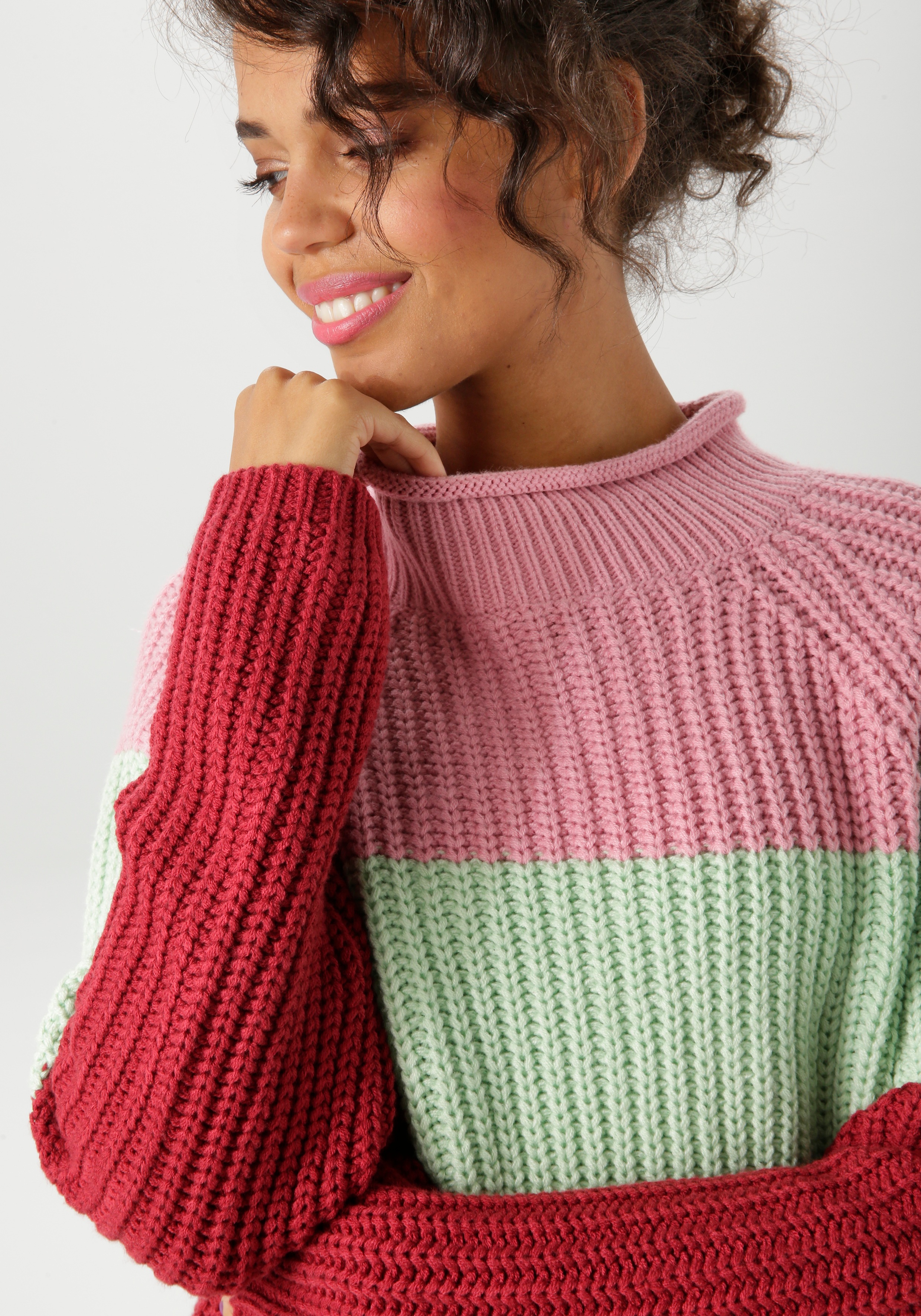 Thumbnail - Aniston CASUAL Strickpullover im trendfarbigen Color-Blocking - NEUE KOLLEKTION