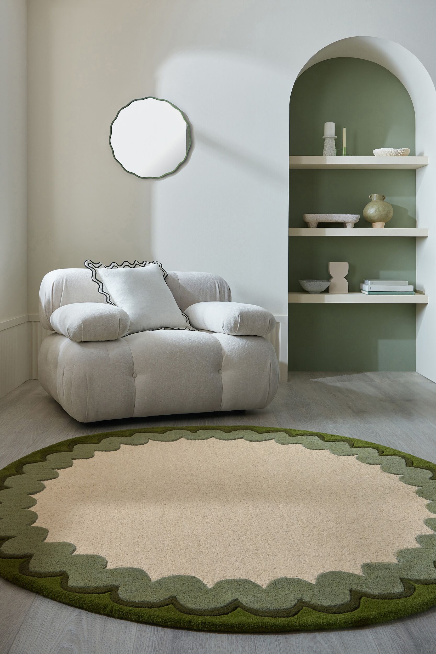 FLAIR RUGS Wollteppich "WIGGLE" rund 8 mm Höhe mit gewelltem Wellenrand; auch als Läufer und in rund