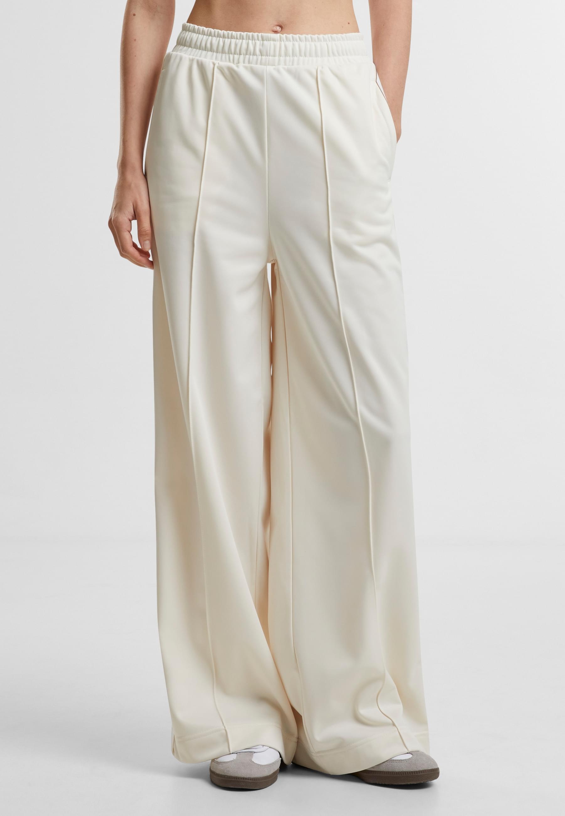 URBAN CLASSICS Jogginghose »Urban Classics Damen Ladies Pin Tuck Track Pants«, (1 tlg.)