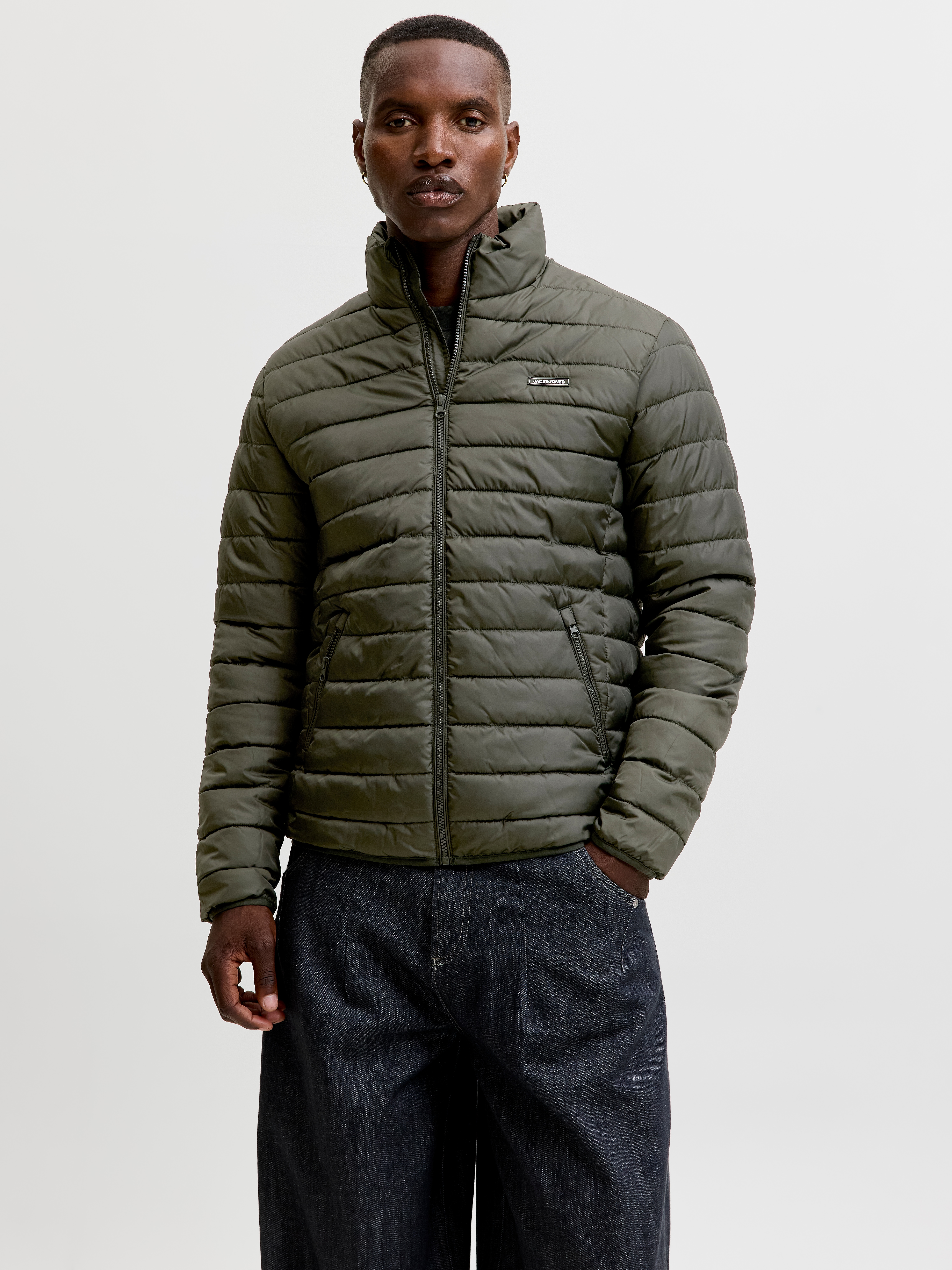Jack & Jones Steppjacke "JJELVIS LIGHT PUFFER COLLAR" Kunstfaser, regular fit