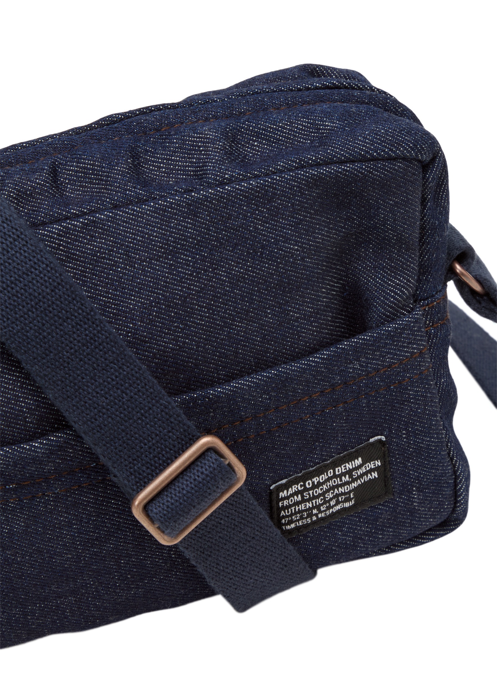 Marc O'Polo DENIM Umhängetasche »made with Orange Fiber«