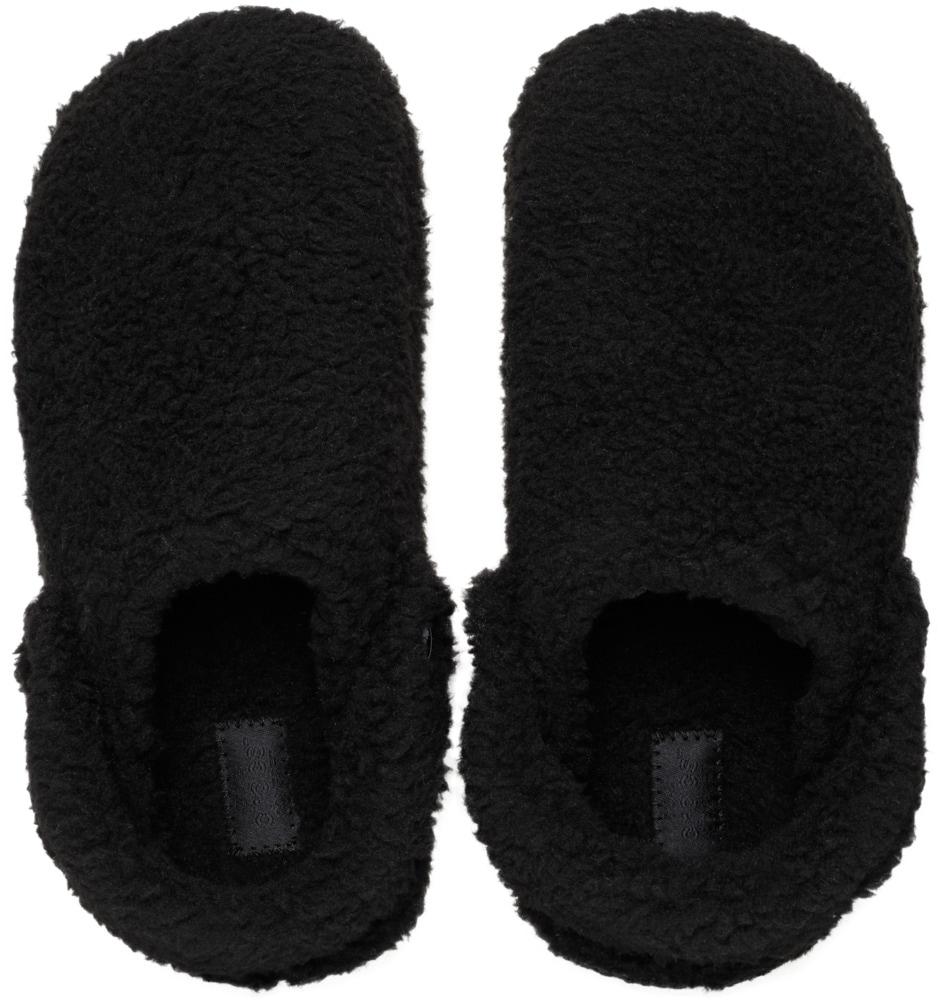 Crocs Clog »Classic Cozzzy Slipper«  Hausschuh, mit kleiner Plateausohle