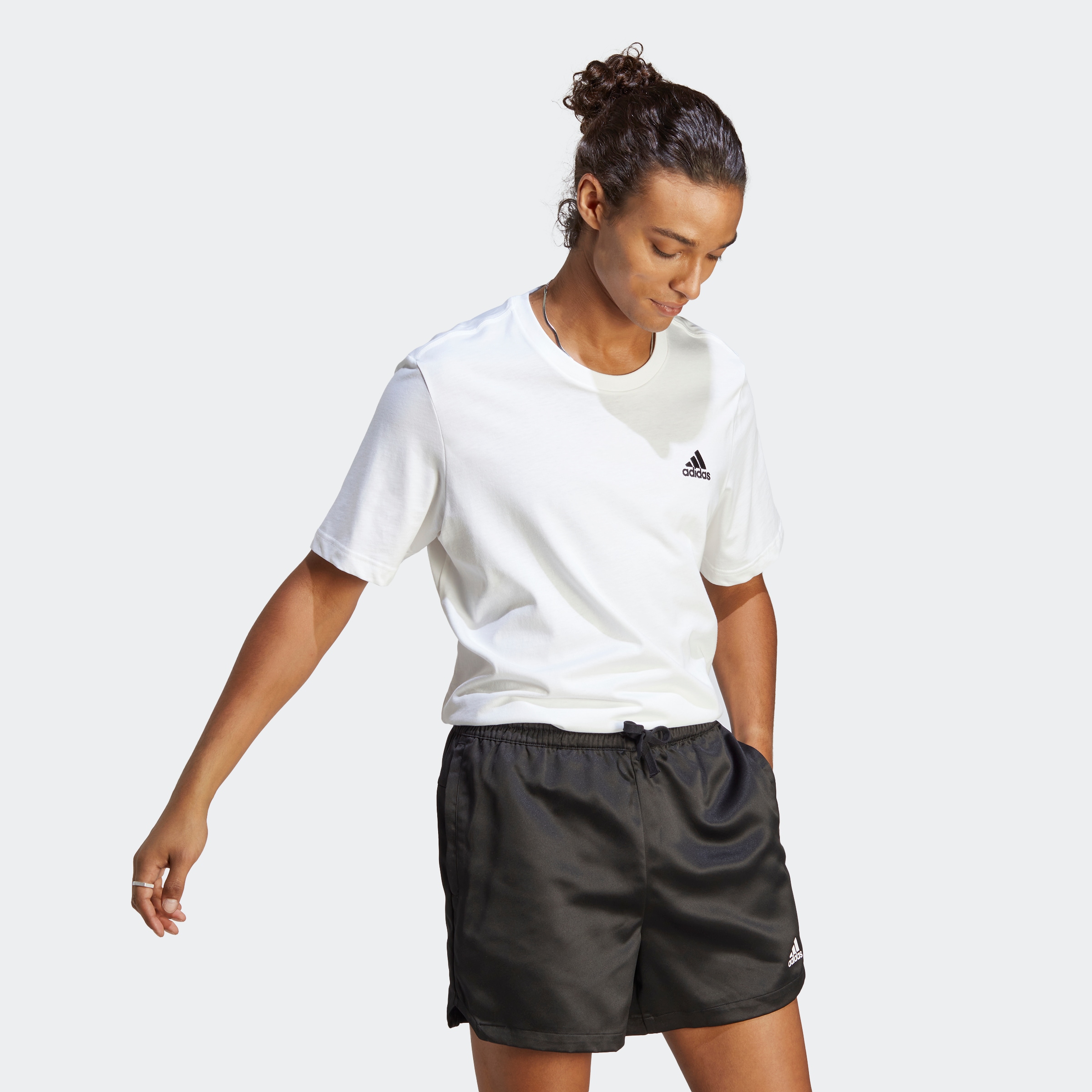 adidas Sportswear T-Shirt »ESSENTIALS SINGLE JERSEY EMBROIDERED SMALL LOGO«