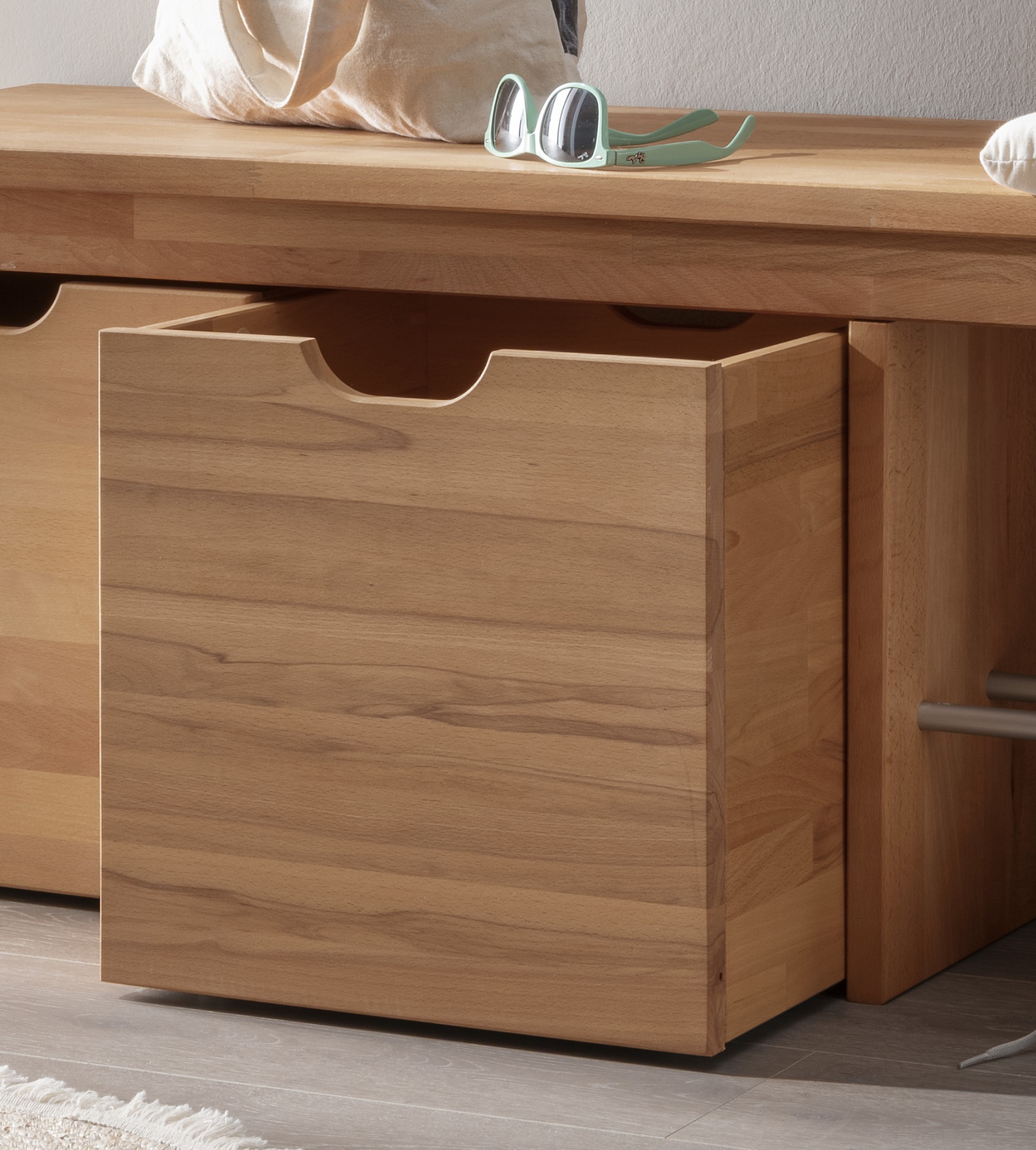 Schublade HOME AFFAIRE, B:38cm H:37cm T:36cm, braun, Massivholz, Schubladen, "Dura aus Massivholz – passender Schubkasten mit Stauraum", Zusätzlicher