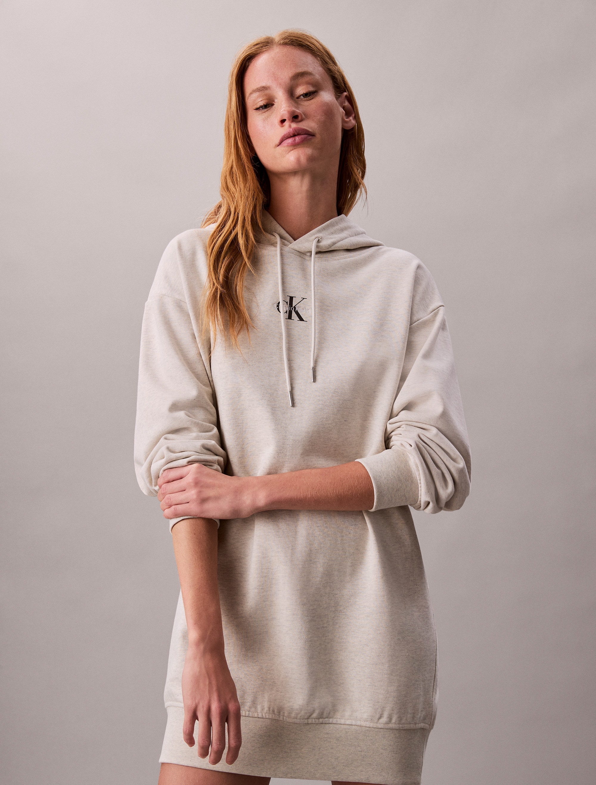 Calvin Klein Jeans Sweatkleid »LS MONOLOGO PREMIUM TERRY HOODIE«, Mit Rundhalsausschnitt, loose fit