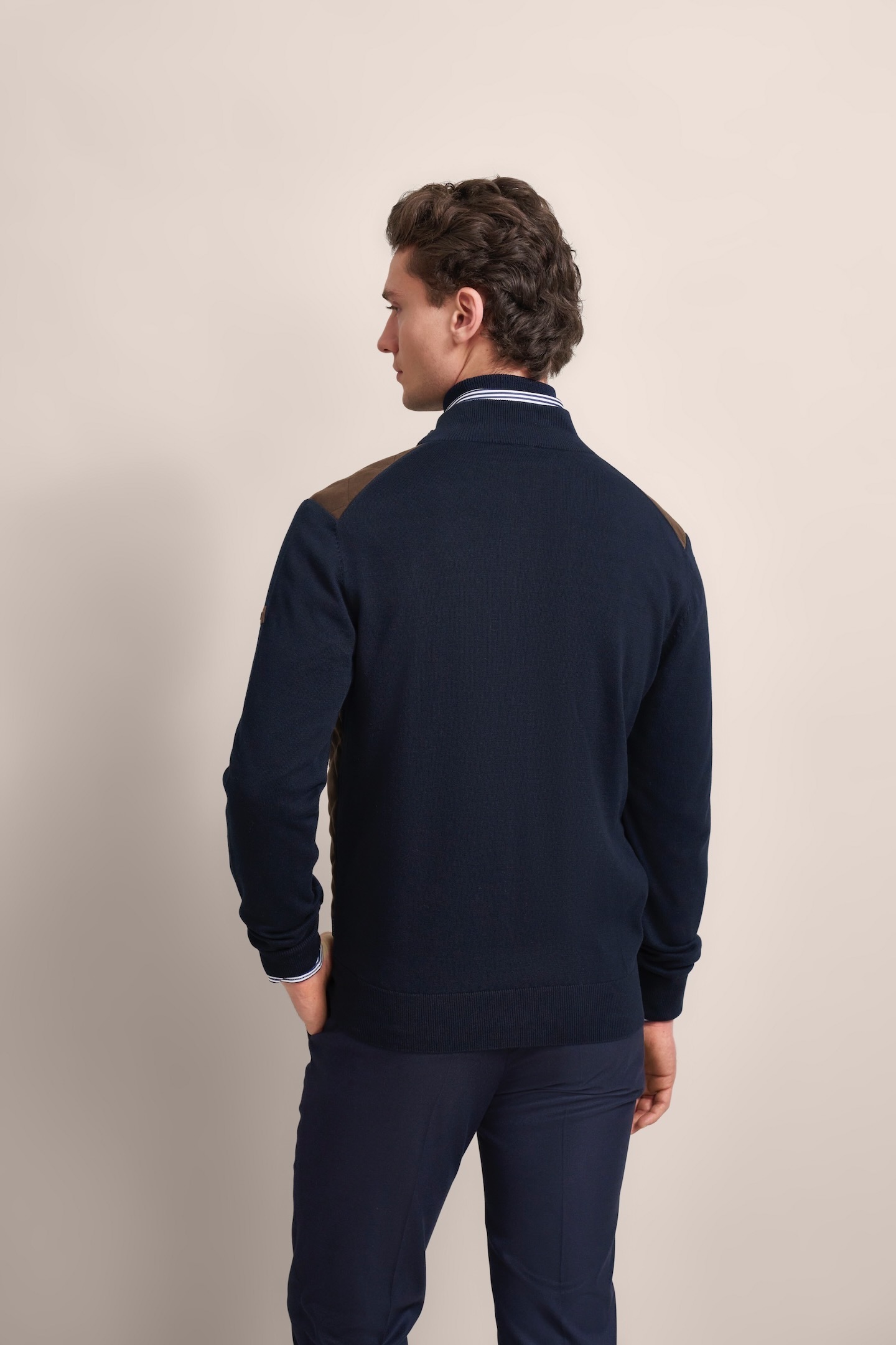 bugatti Strickjacke, aus 100 % Baumwolle