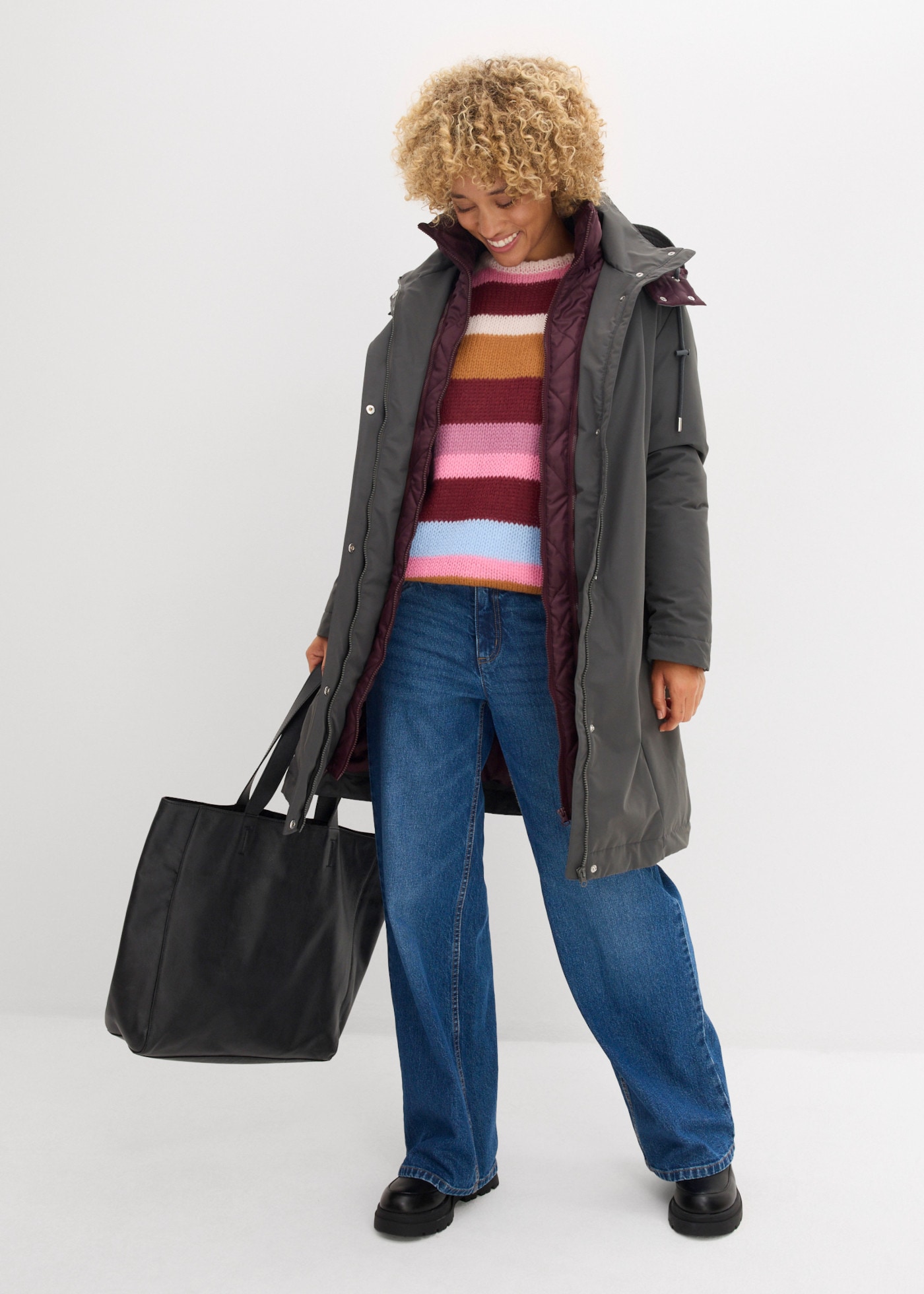 bonprix Outdoorjacke in 2-in-1-Optik, wasserabweisend, figurumspielend, sportlich