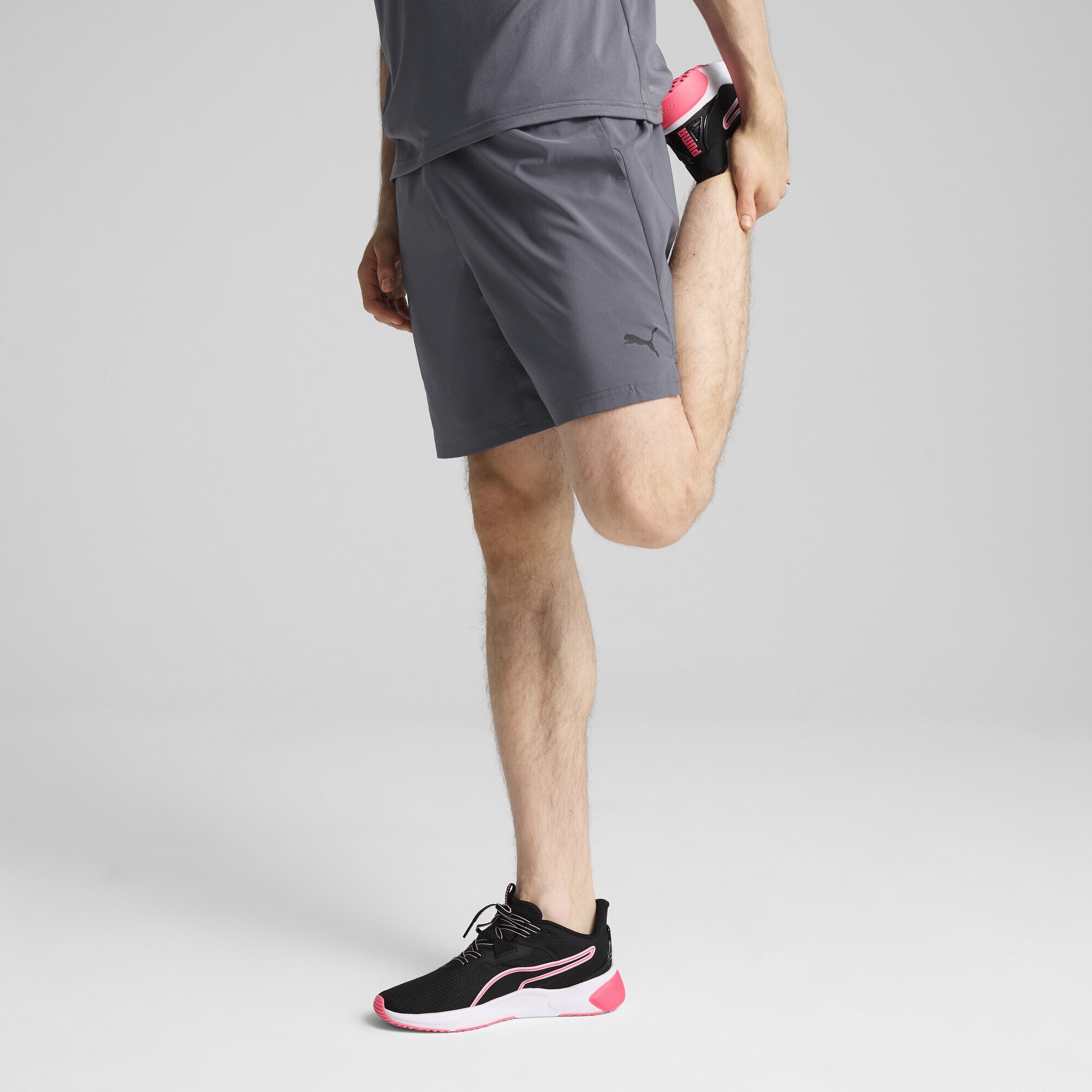 PUMA Trainingsshorts »TAD ESSENTIALS 7" Shorts Herren«