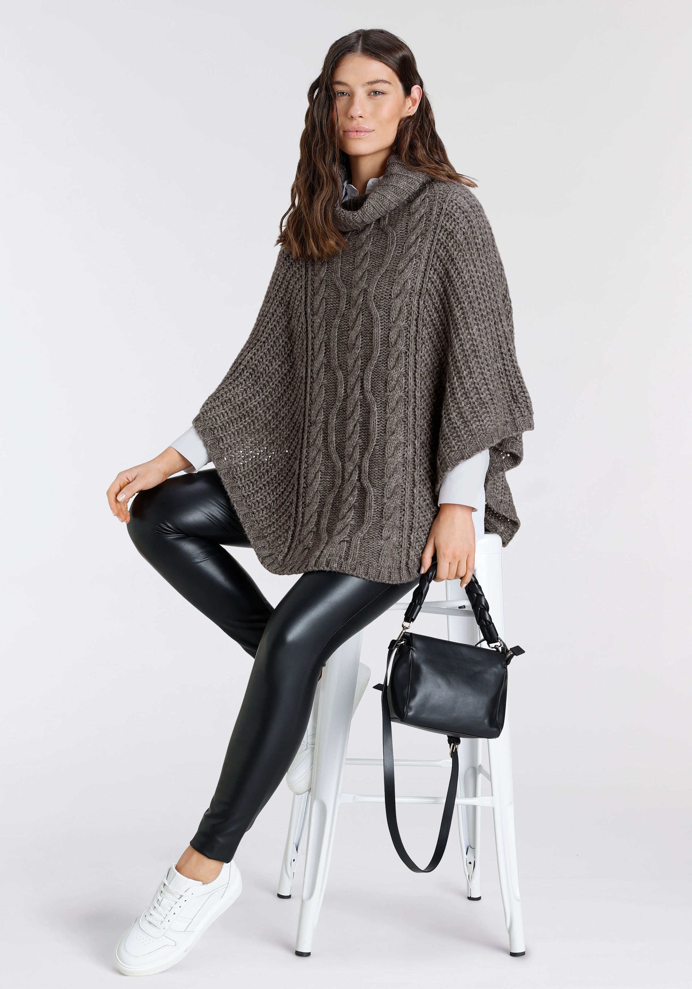 Laura Scott XXL-Schal, Strickponcho